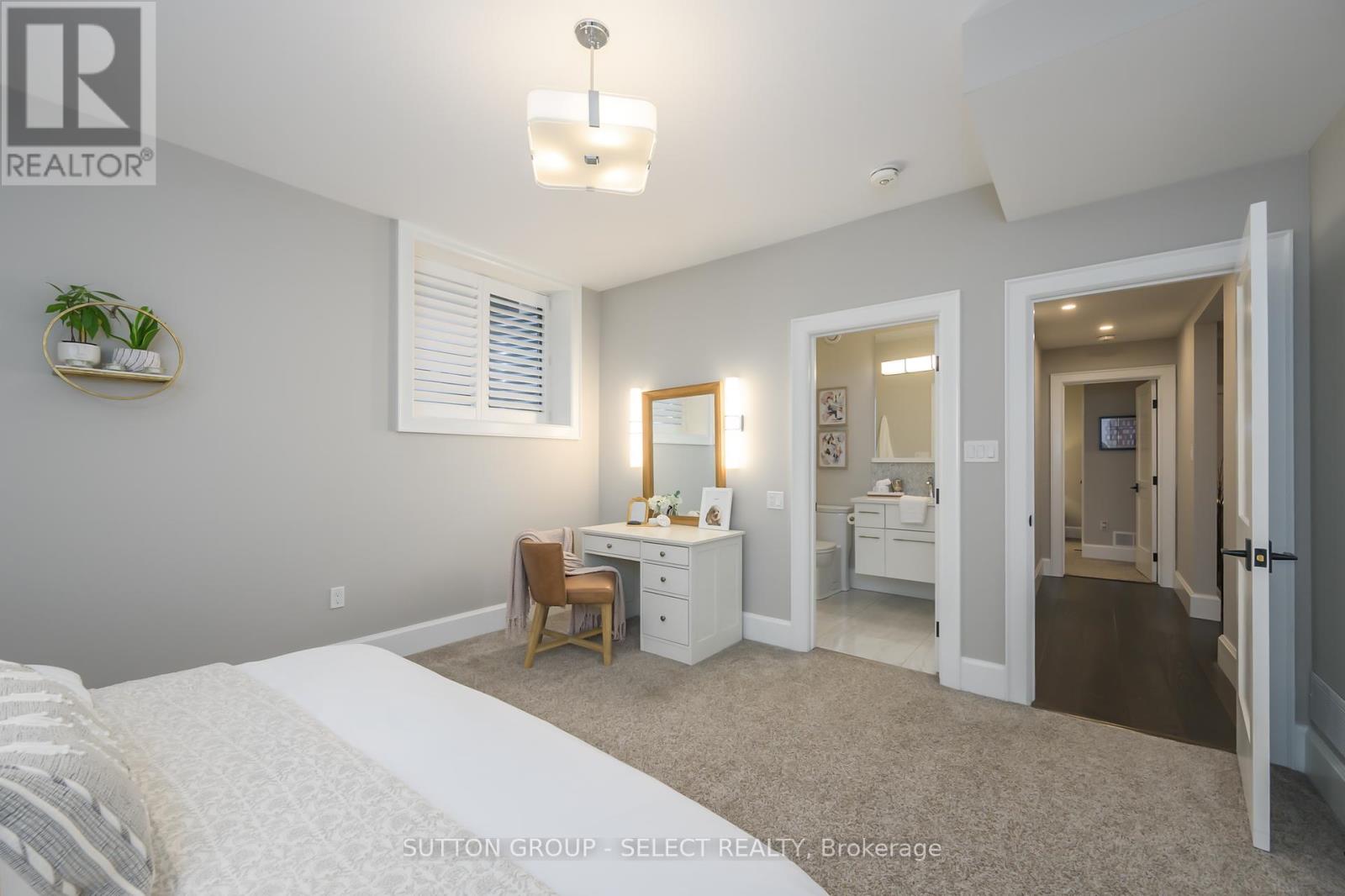 1832 Upper West Avenue, London South (South B), Ontario  N6K 0H9 - Photo 32 - X12386429