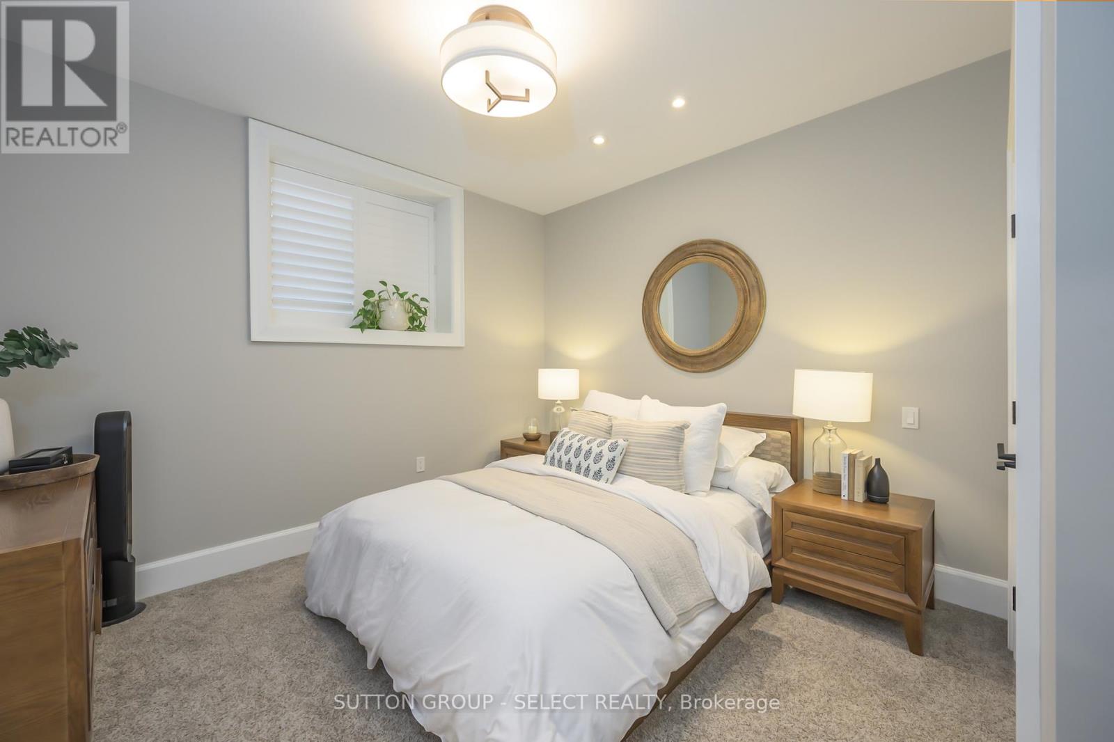 1832 Upper West Avenue, London South (South B), Ontario  N6K 0H9 - Photo 33 - X12386429