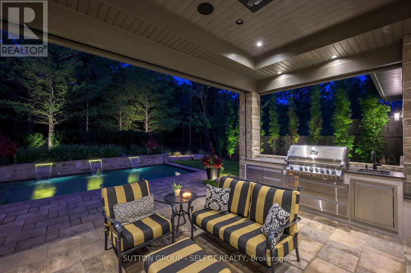 1832 Upper West Avenue, London South (South B), Ontario  N6K 0H9 - Photo 40 - X12386429
