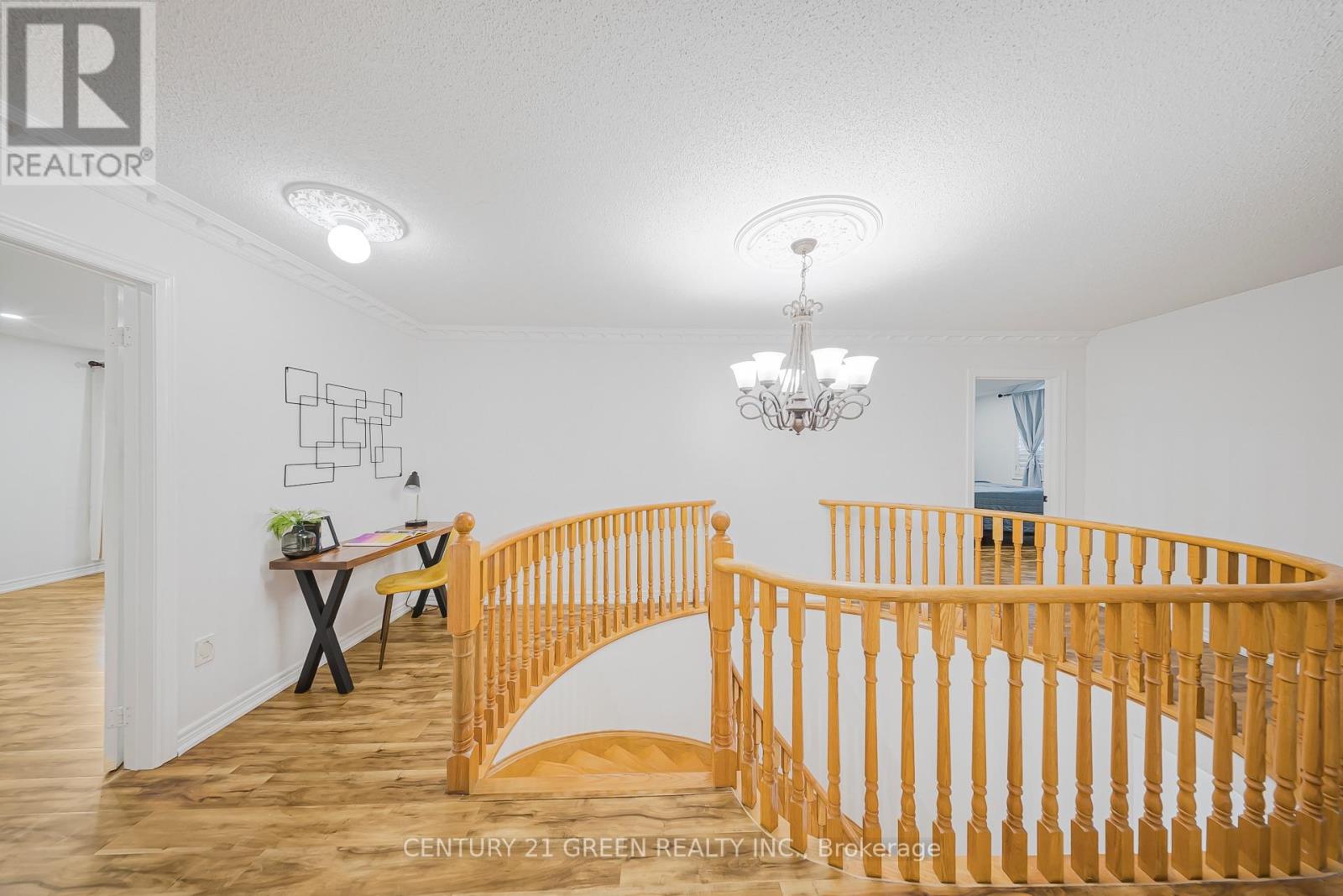 486 Fernforest Drive, Brampton, Ontario  L6R 2V4 - Photo 19 - W12386370