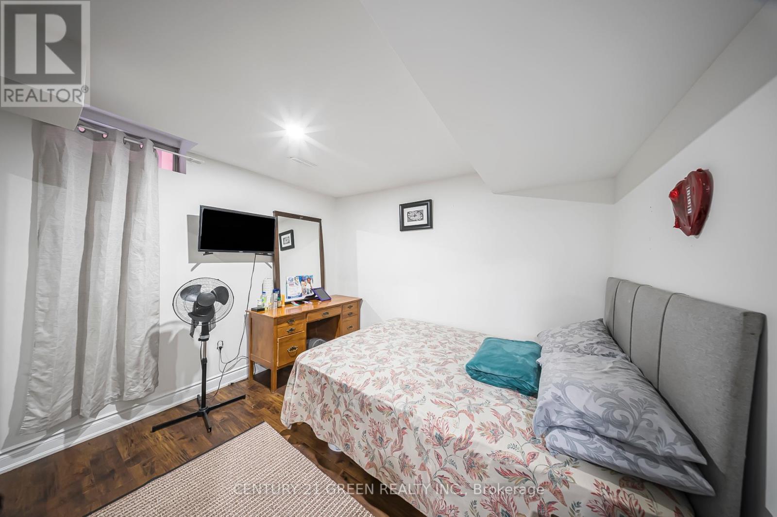 486 Fernforest Drive, Brampton, Ontario  L6R 2V4 - Photo 29 - W12386370
