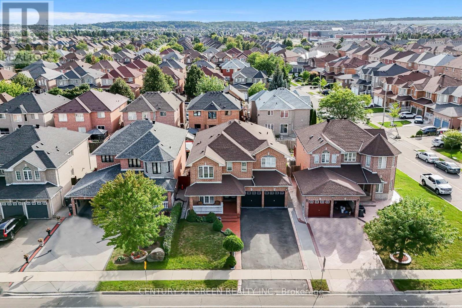 486 Fernforest Drive, Brampton, Ontario  L6R 2V4 - Photo 33 - W12386370