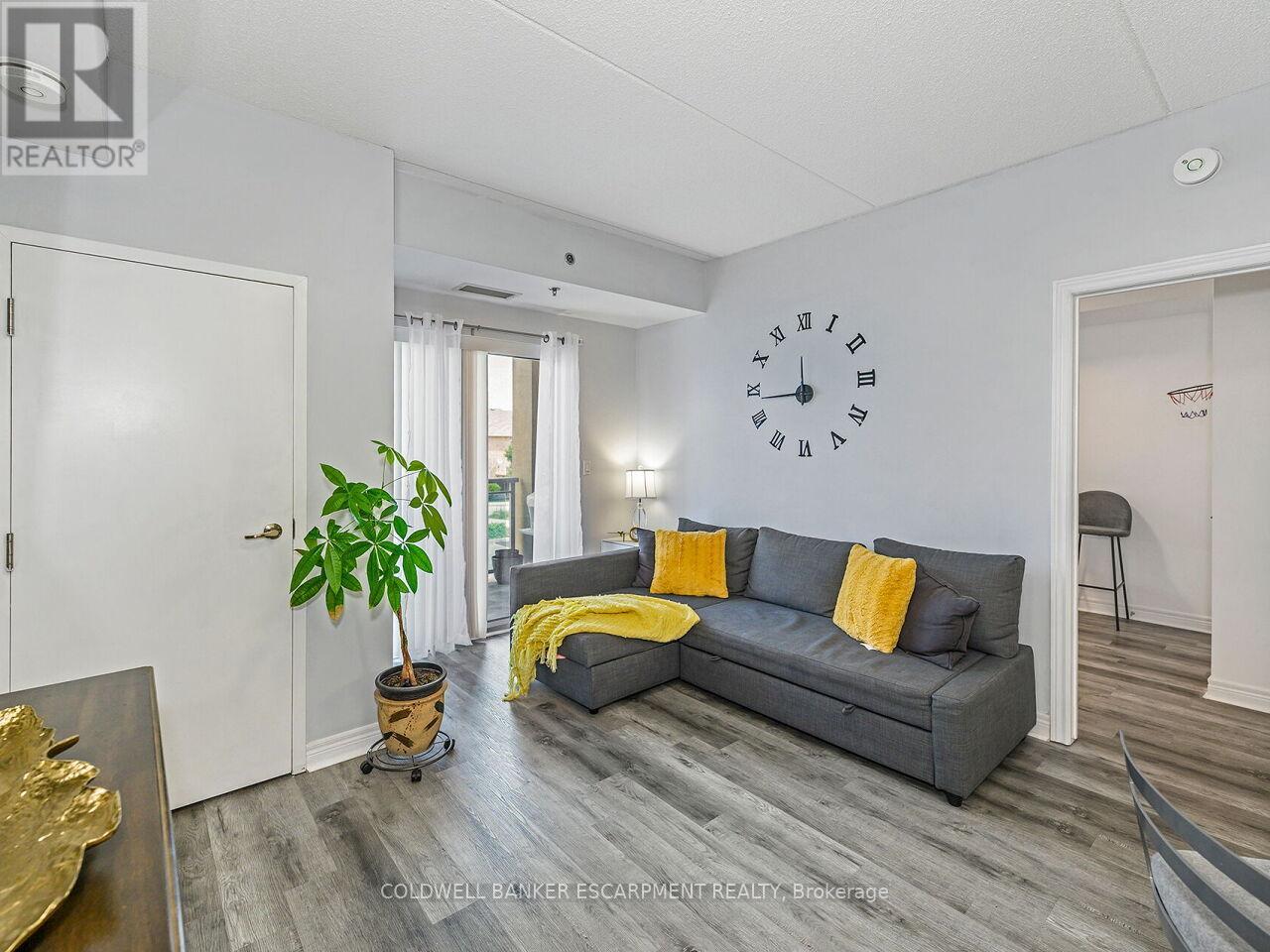201 - 1419 Costigan Road, Milton, Ontario  L9T 2L4 - Photo 15 - W12386386