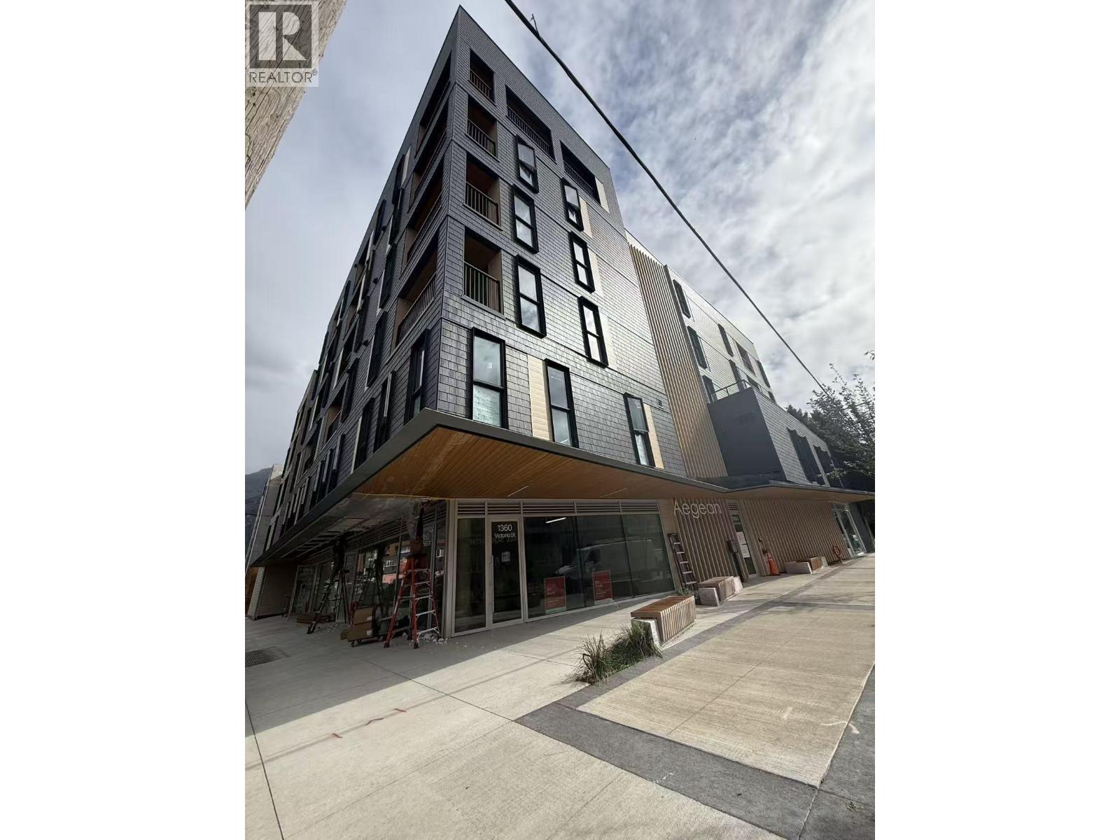 202 37994 SECOND AVENUE, Squamish, British Columbia