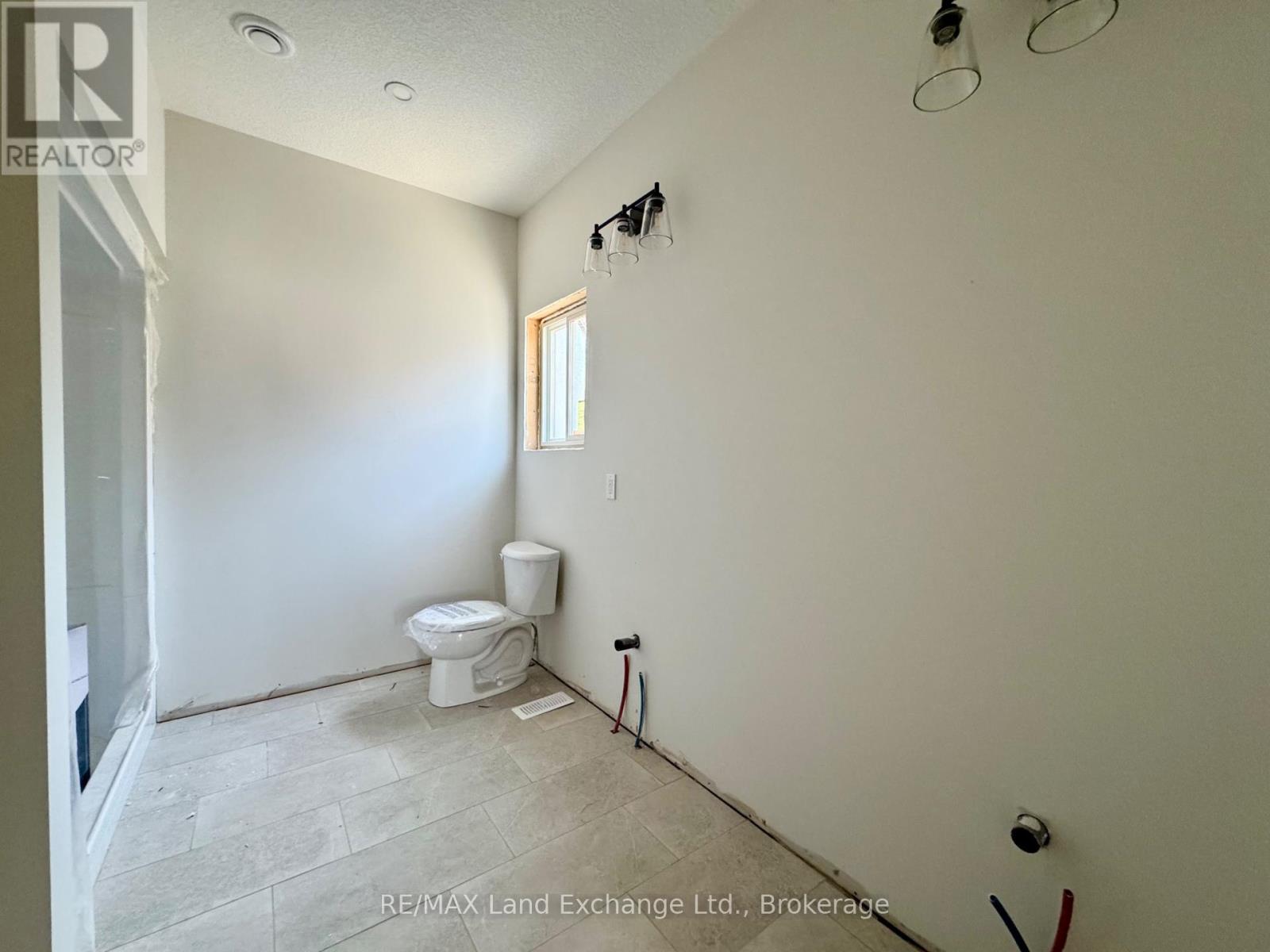 443 Ivings Drive, Saugeen Shores, Ontario  N0H 2C3 - Photo 8 - X10846875