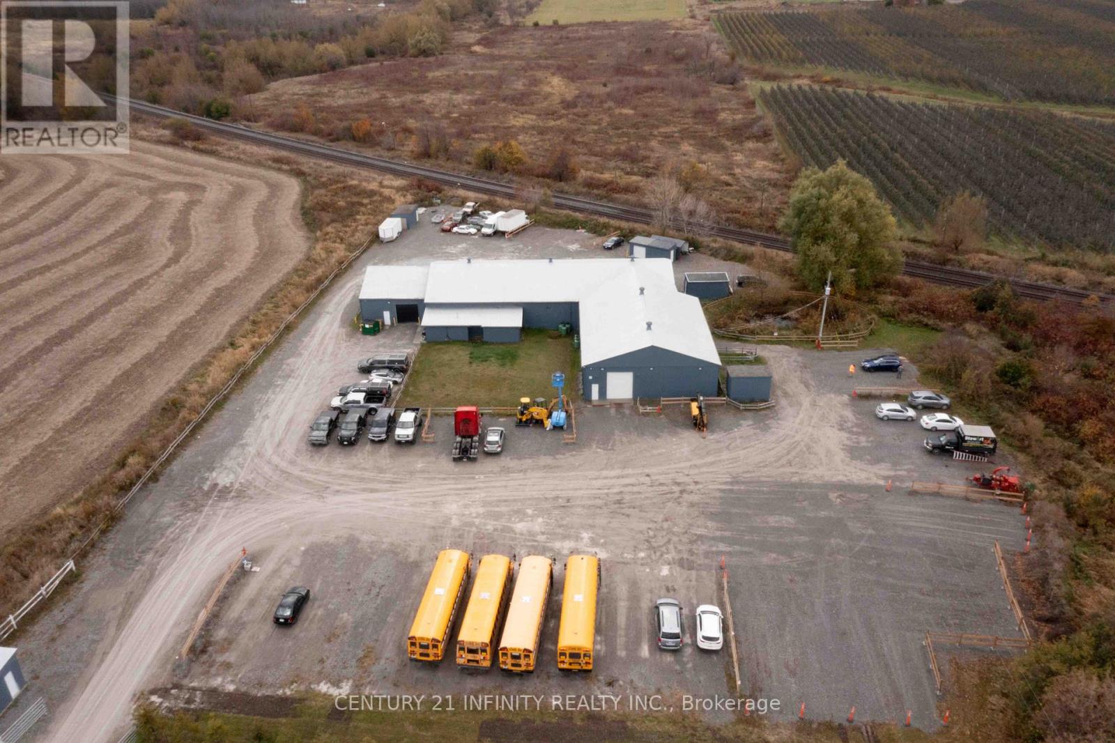 B - 1701 Darlington Park Road, Clarington, Ontario  L1E 2P7 - Photo 3 - E12115219