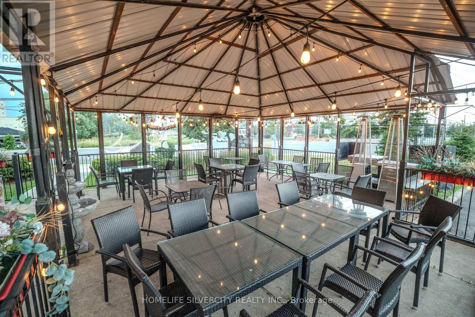 4870 Tomken Road, Mississauga (Northeast), Ontario  L4W 1J8 - Photo 13 - W12386407