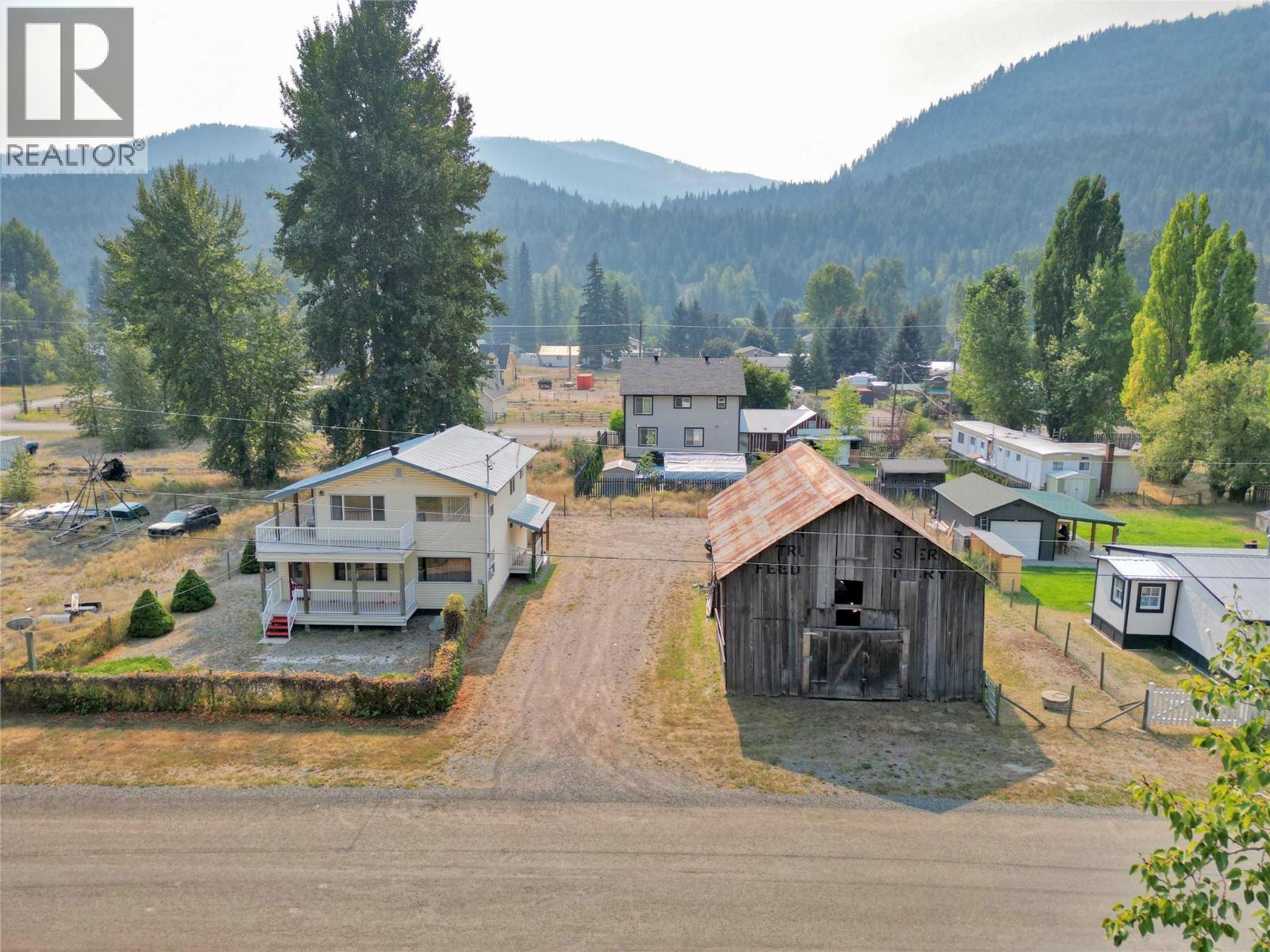1827 Front Street, coalmont-tulameen, British Columbia
