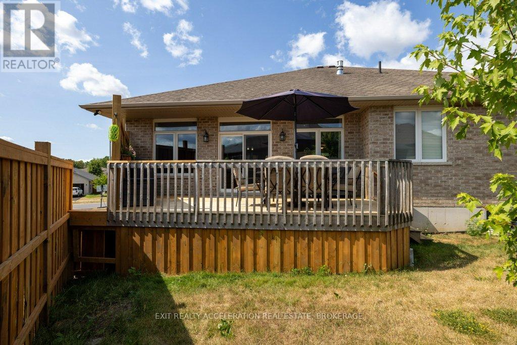 63 Ashwood Crescent, Greater Napanee, Ontario  K7R 3L1 - Photo 40 - X12302793