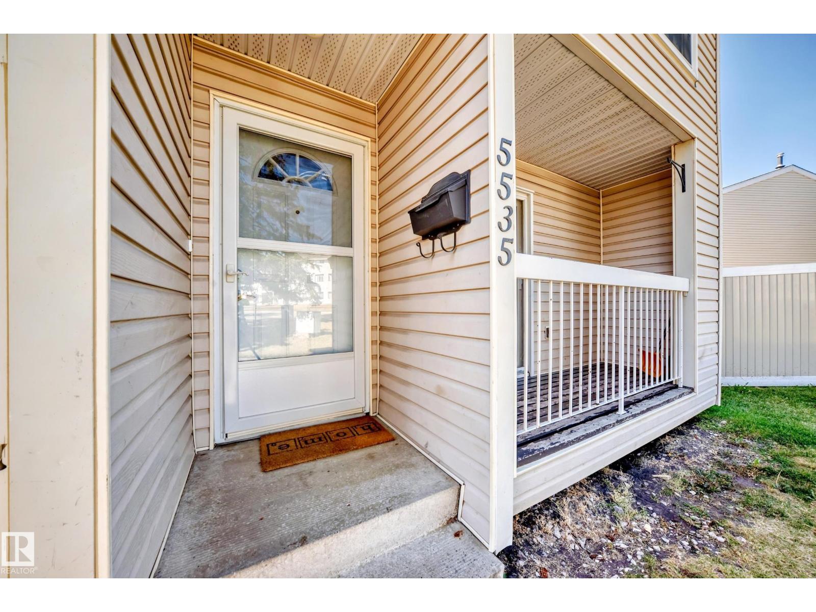 5535 144a Av Nw, Edmonton, Alberta  T5R 3R2 - Photo 3 - E4456562