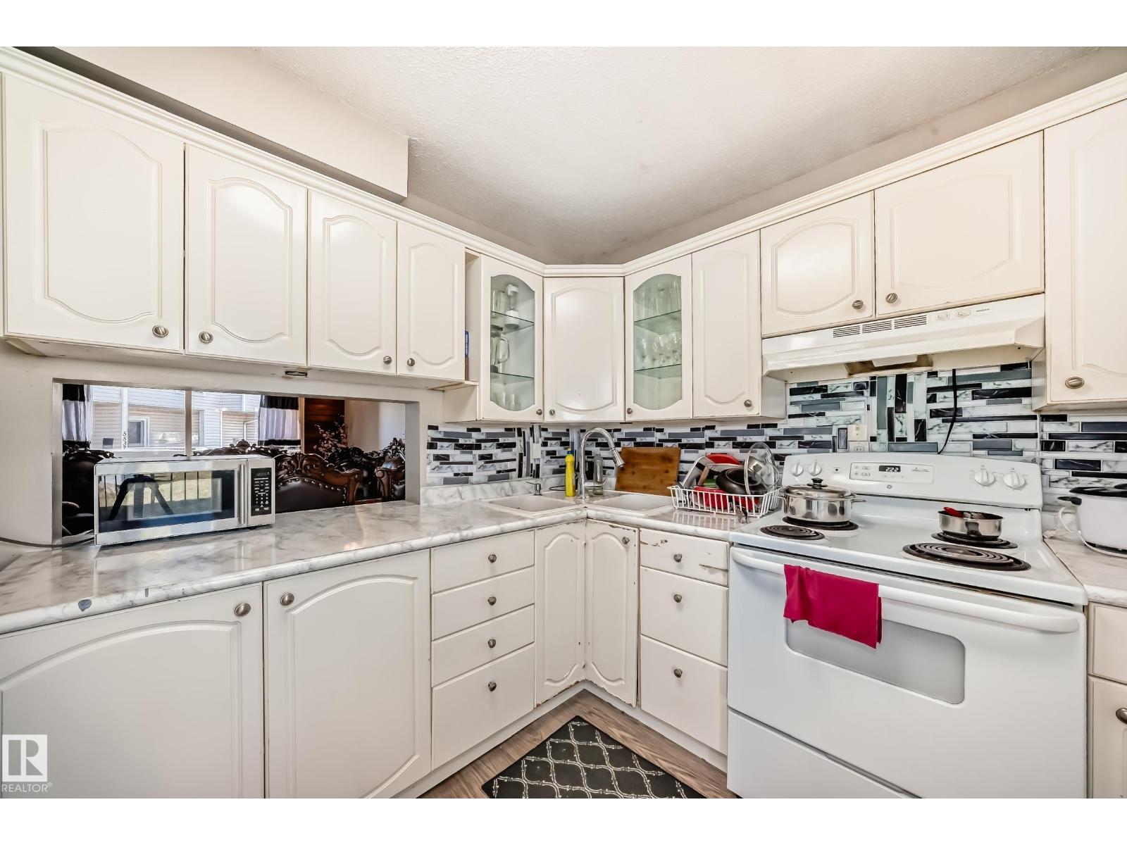 5535 144a Av Nw, Edmonton, Alberta  T5R 3R2 - Photo 7 - E4456562