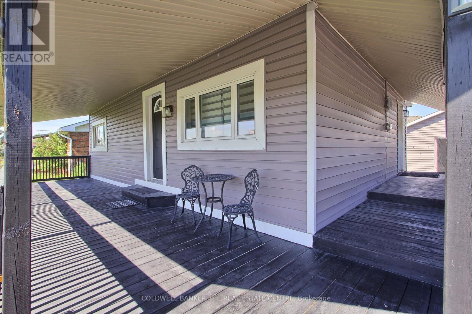 26162 Highway 48 Road, Georgina, Ontario  L0E 1R0 - Photo 3 - N12386436