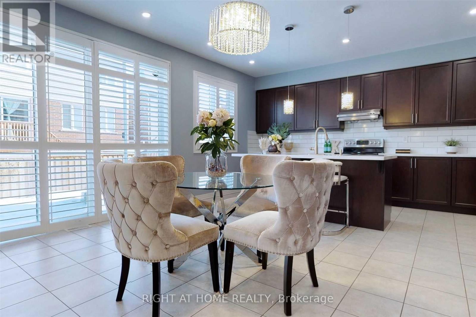 1368 Connaught Terrace, Milton, Ontario  L9E 0B8 - Photo 14 - W12386468
