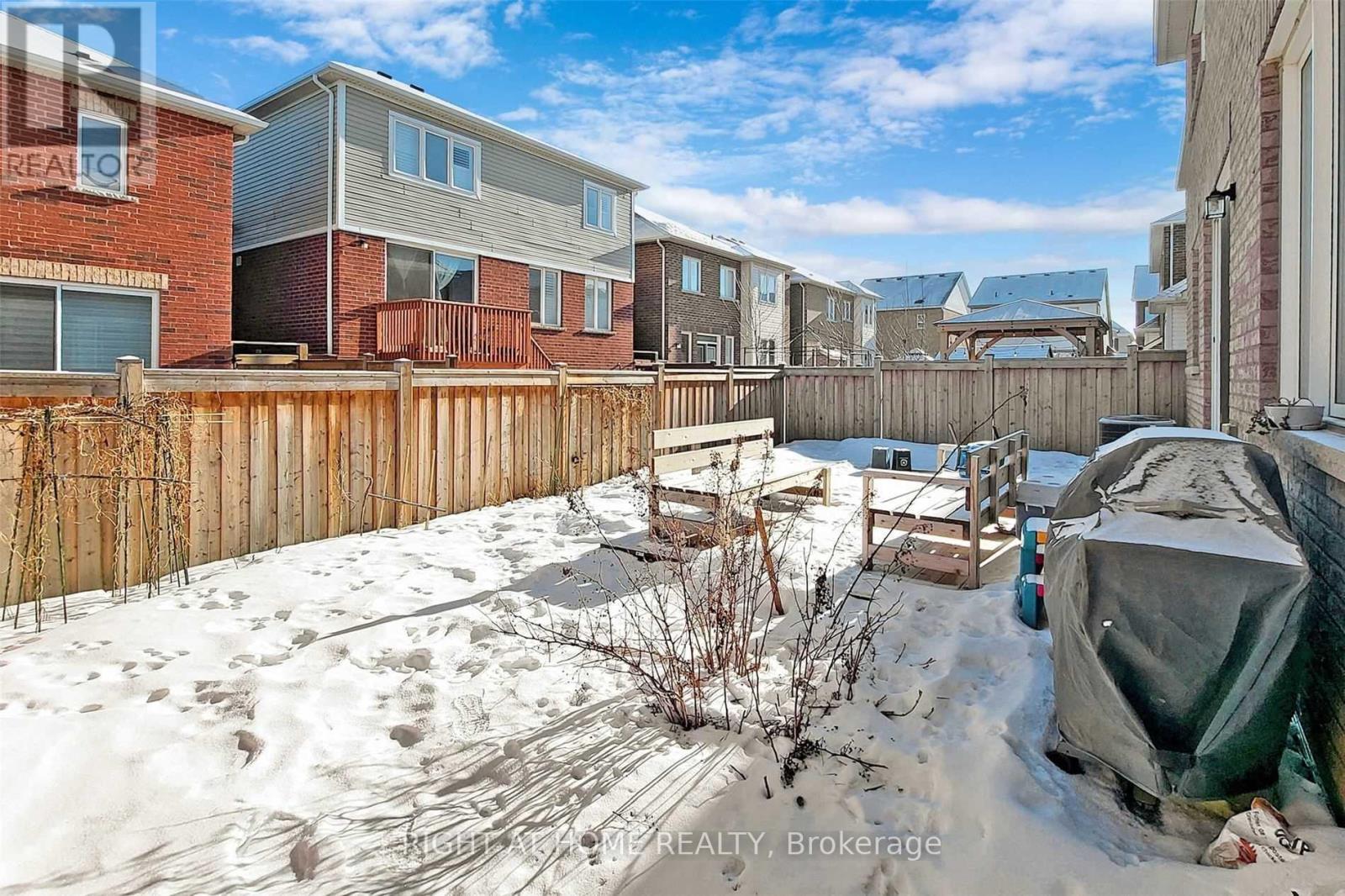1368 Connaught Terrace, Milton, Ontario  L9E 0B8 - Photo 37 - W12386468