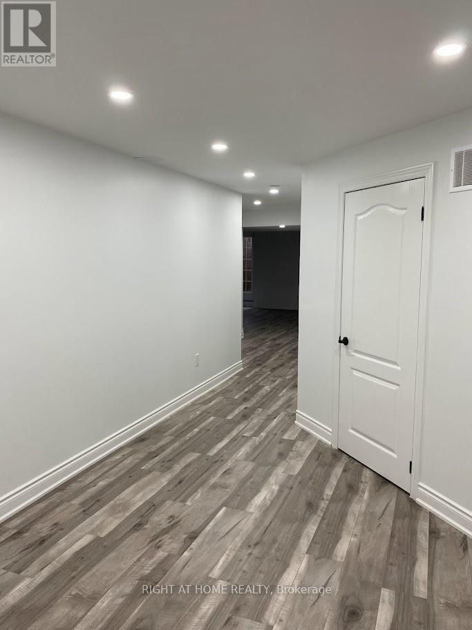 1368 Connaught Terrace, Milton, Ontario  L9E 0B8 - Photo 50 - W12386468
