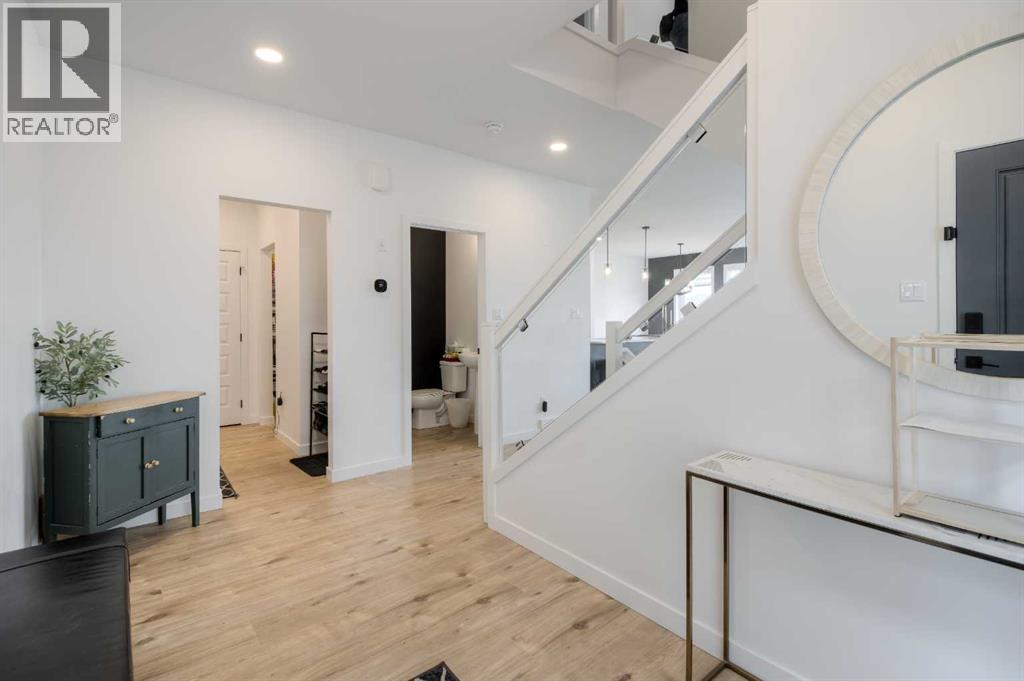 Property at 122 Greywolf Road N image 3