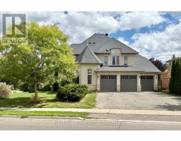 2 LOUVRE CIRCLE, Brampton, Ontario