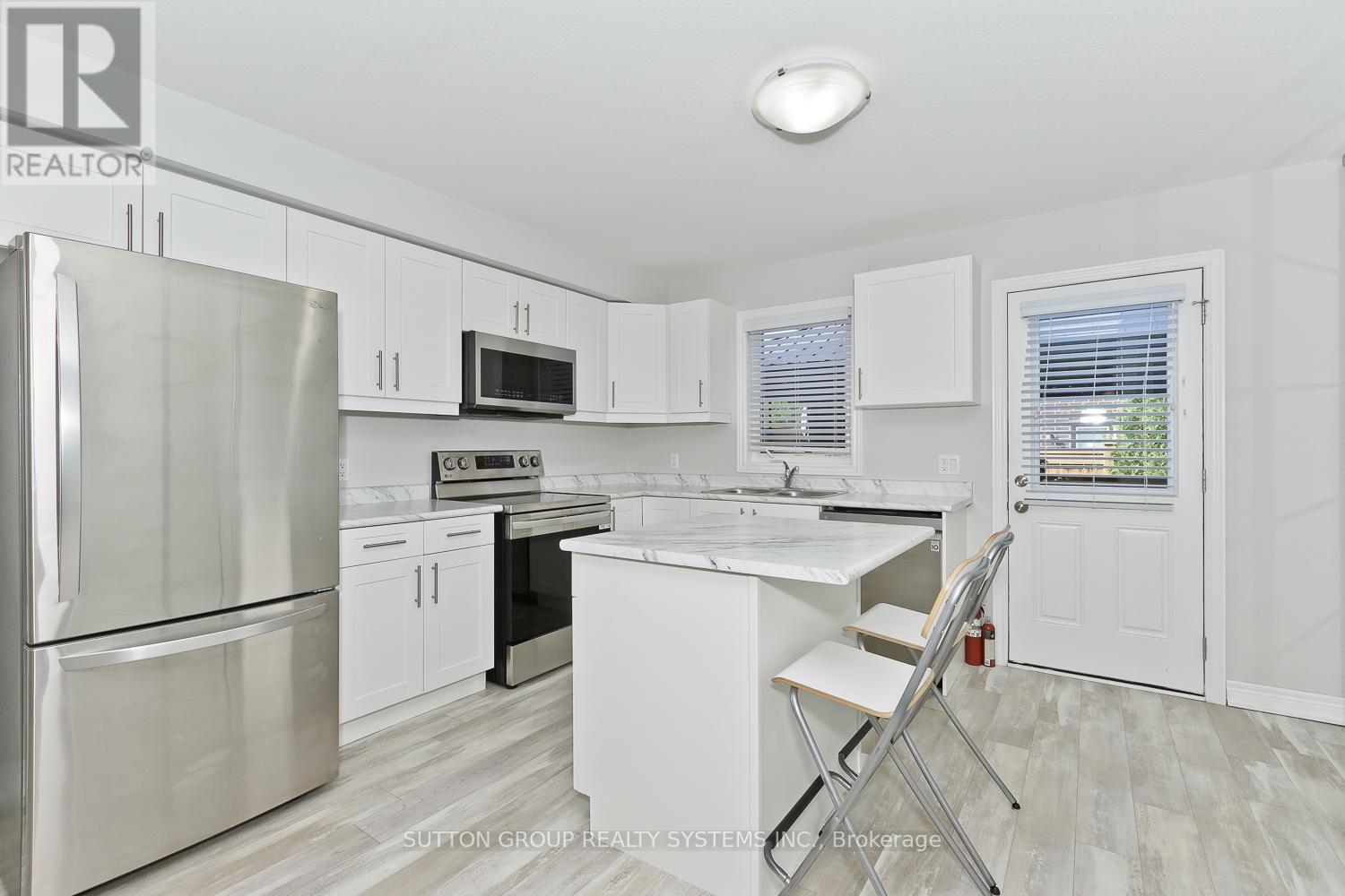 50 - 7768 Ascot Circle, Niagara Falls (Ascot), Ontario  L2H 3P9 - Photo 10 - X12386434