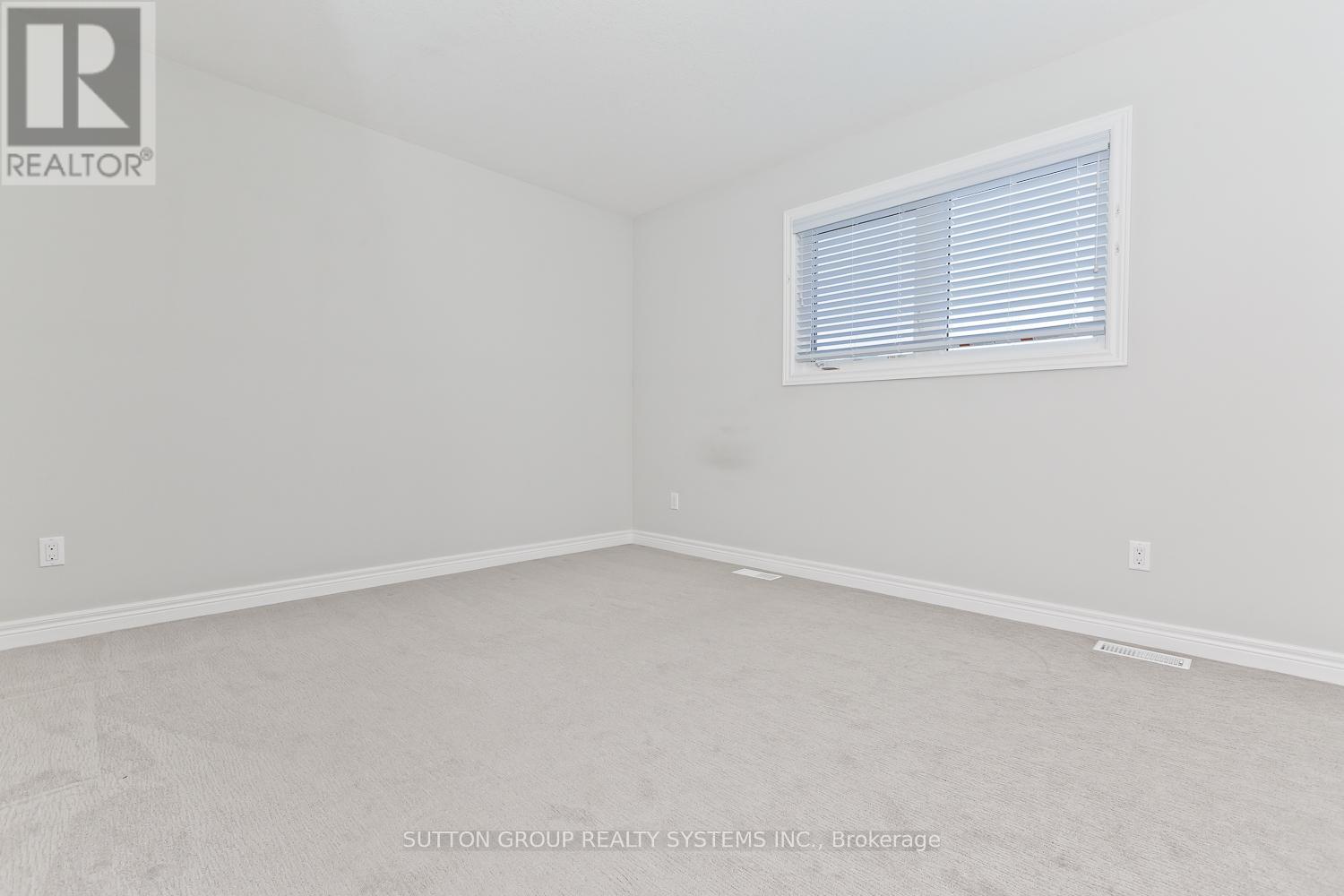 50 - 7768 Ascot Circle, Niagara Falls (Ascot), Ontario  L2H 3P9 - Photo 16 - X12386434