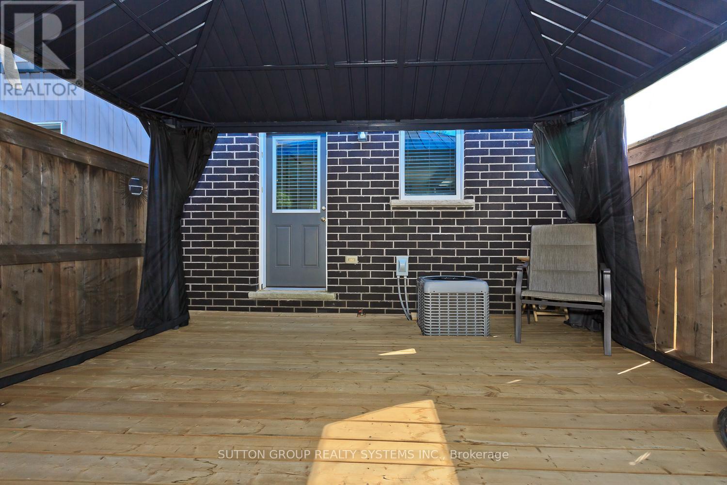 50 - 7768 Ascot Circle, Niagara Falls (Ascot), Ontario  L2H 3P9 - Photo 36 - X12386434