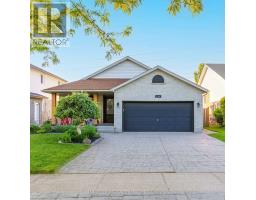 7745 Bishop Avenue, Niagara Falls (Mt. Carmel), Ca