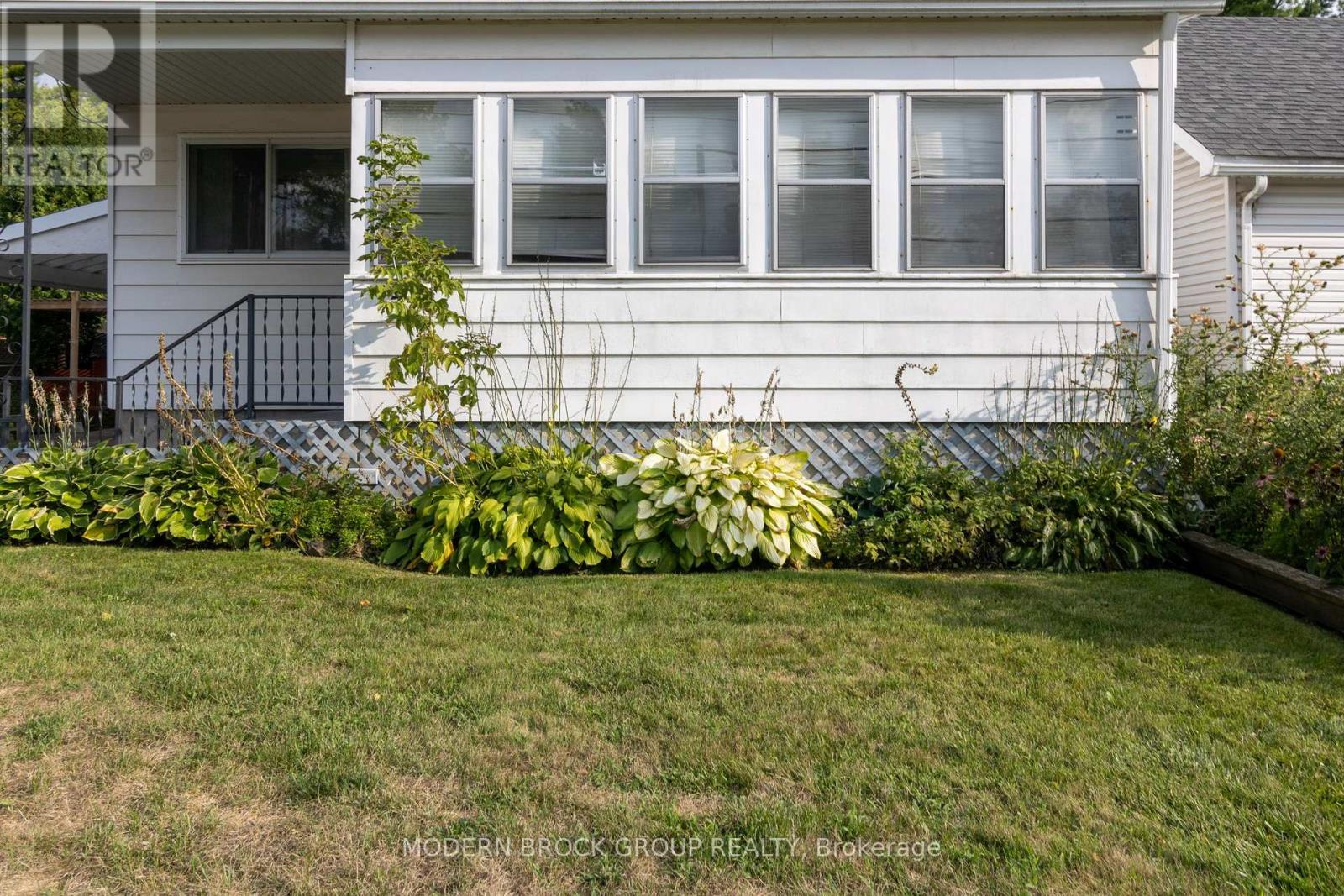 35 Broadway Avenue, Brockville, Ontario  K6V 1T9 - Photo 37 - X12386479