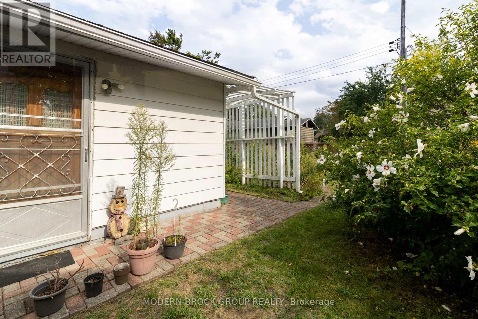 35 Broadway Avenue, Brockville, Ontario  K6V 1T9 - Photo 43 - X12386479