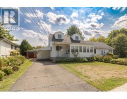 35 Broadway Avenue, Brockville, Ca