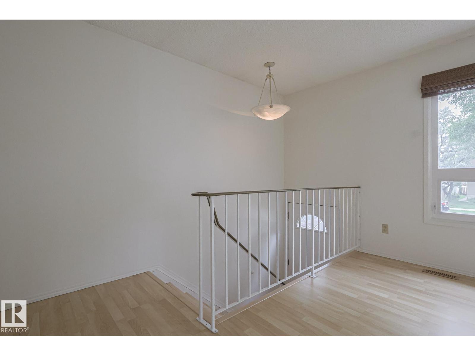 Unknown Address, ,    - Photo 2 - E4456567