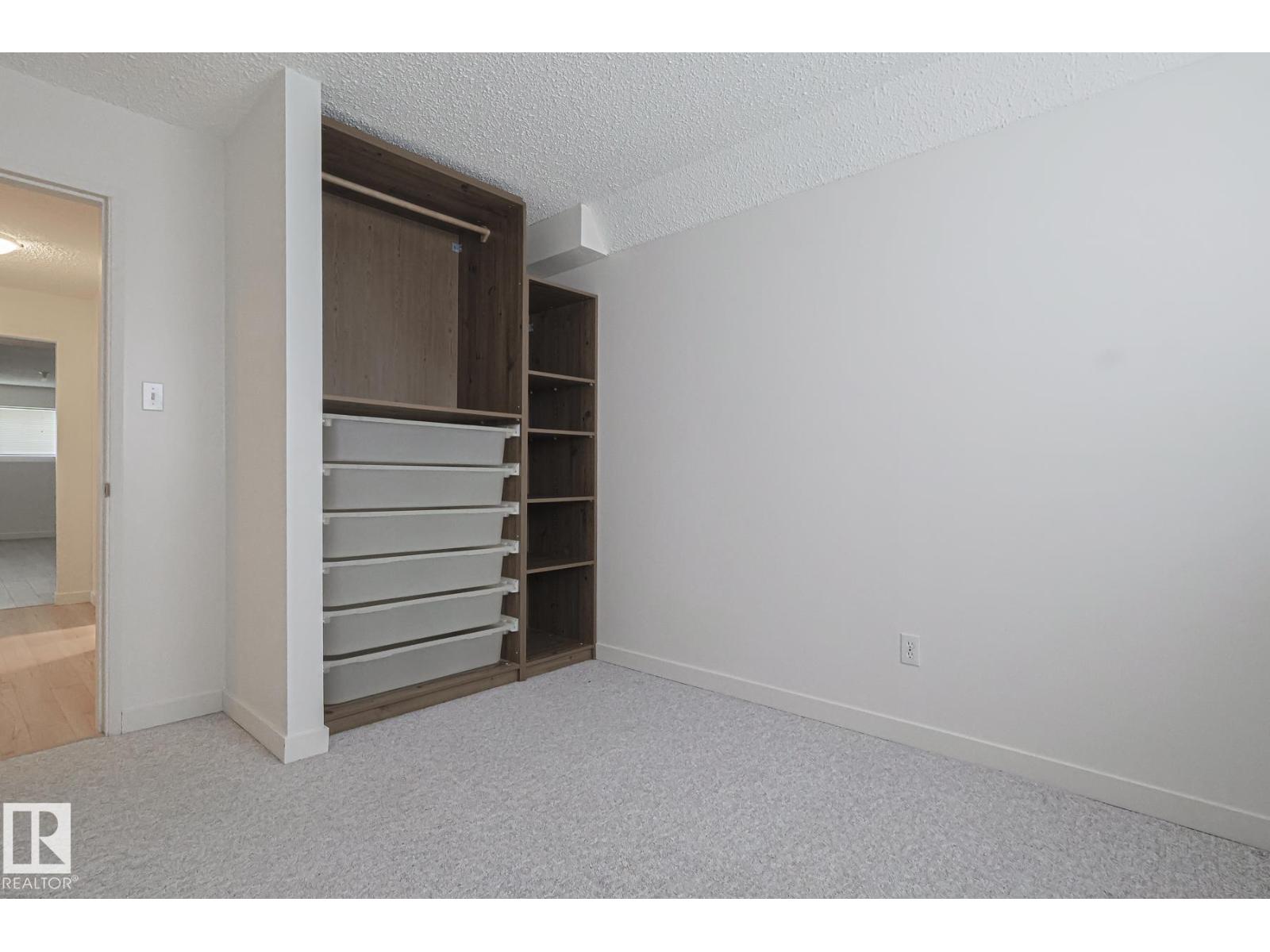 Unknown Address, ,    - Photo 24 - E4456567