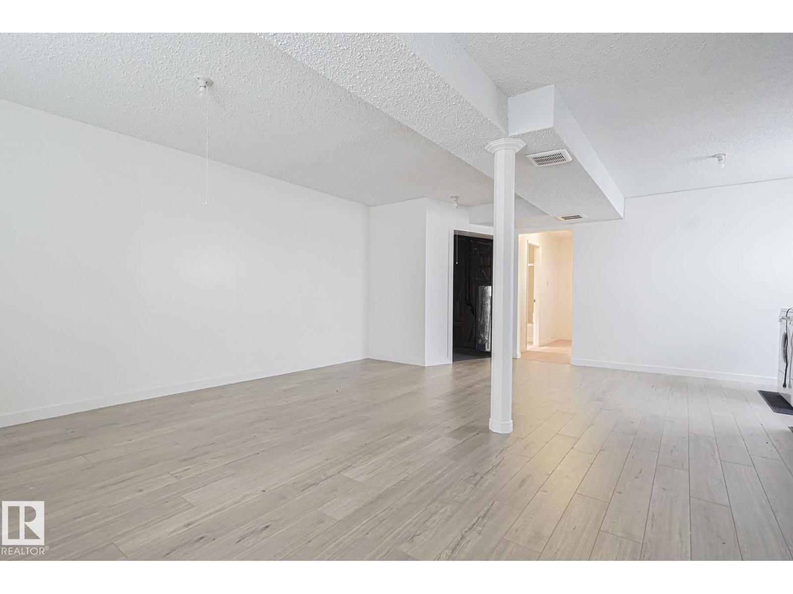 Unknown Address, ,    - Photo 30 - E4456567