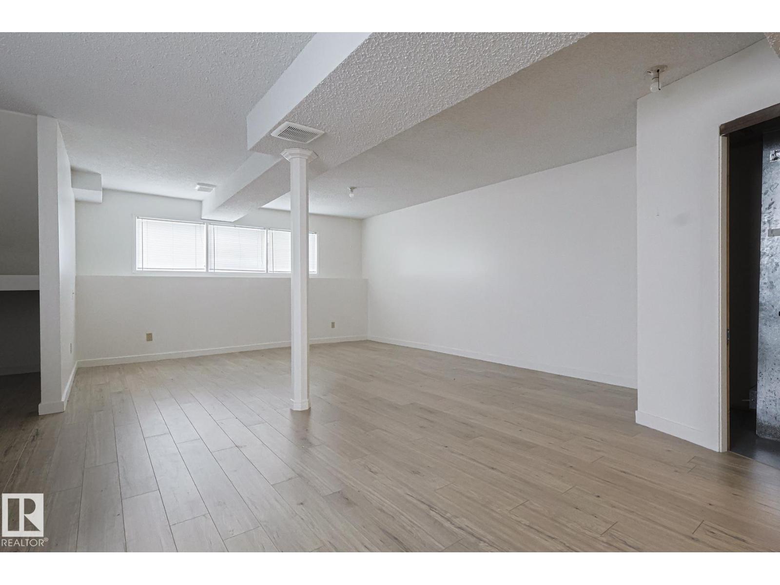 Unknown Address, ,    - Photo 32 - E4456567