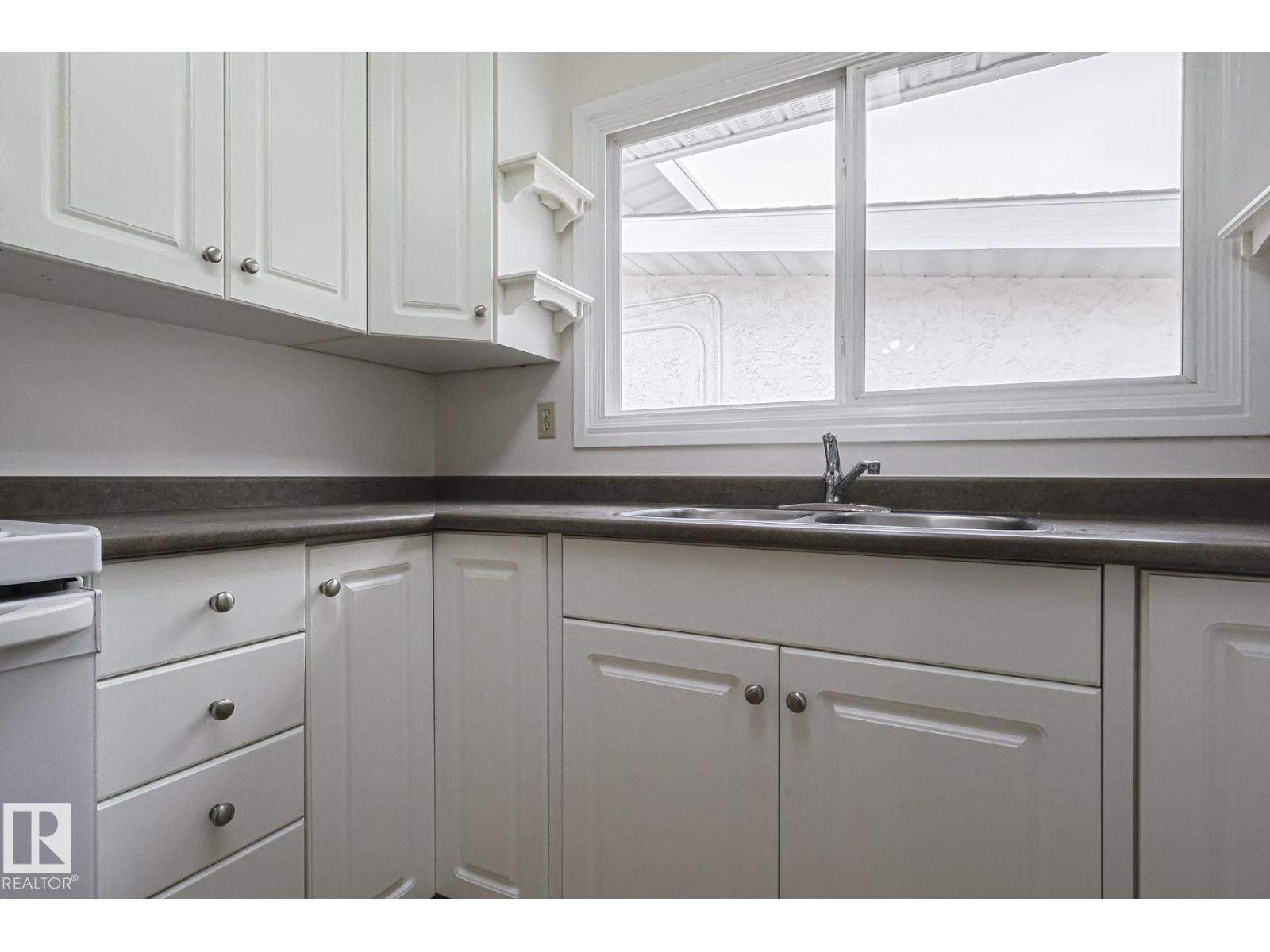 Unknown Address, ,    - Photo 4 - E4456567