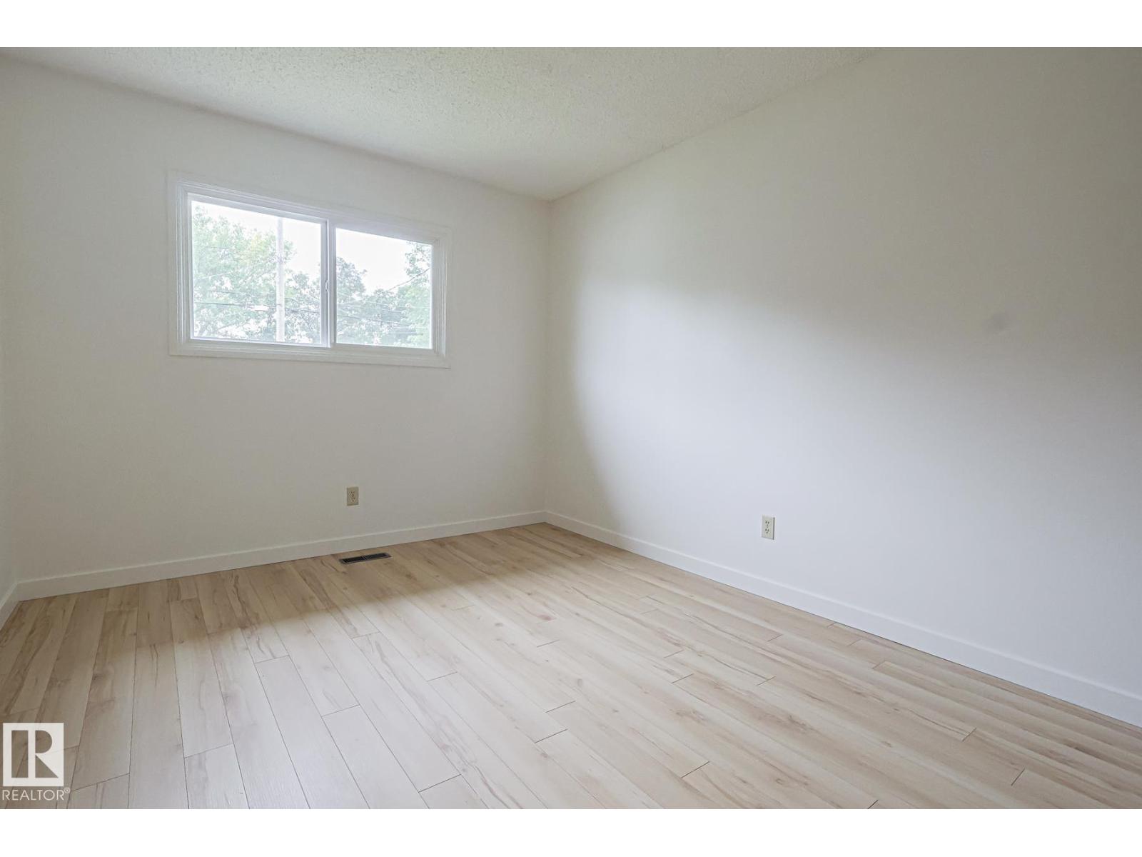 Unknown Address, ,    - Photo 9 - E4456567