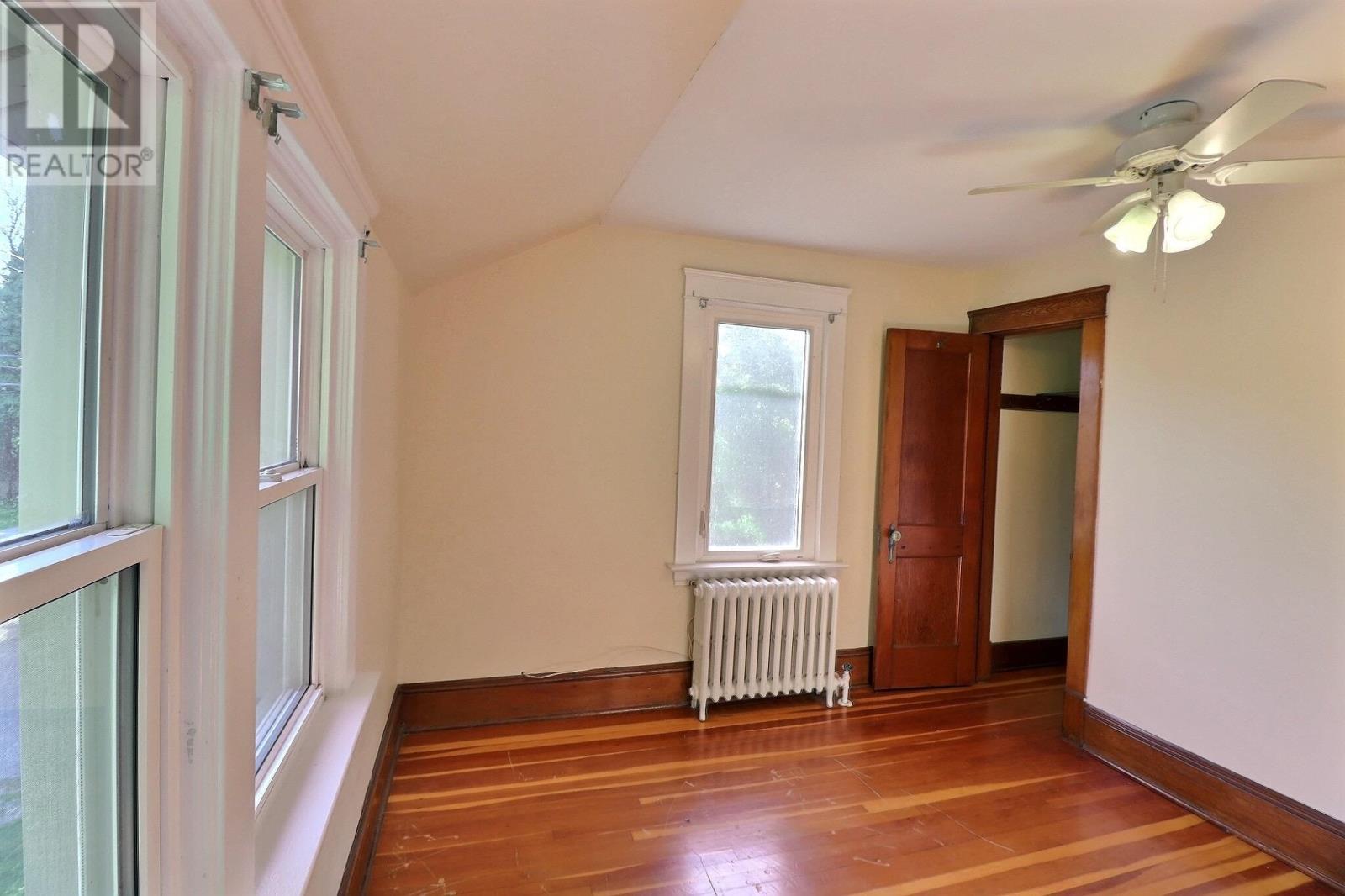 16 Hawthorne Avenue, Charlottetown, Prince Edward Island  C1A 2Y1 - Photo 15 - 202522588
