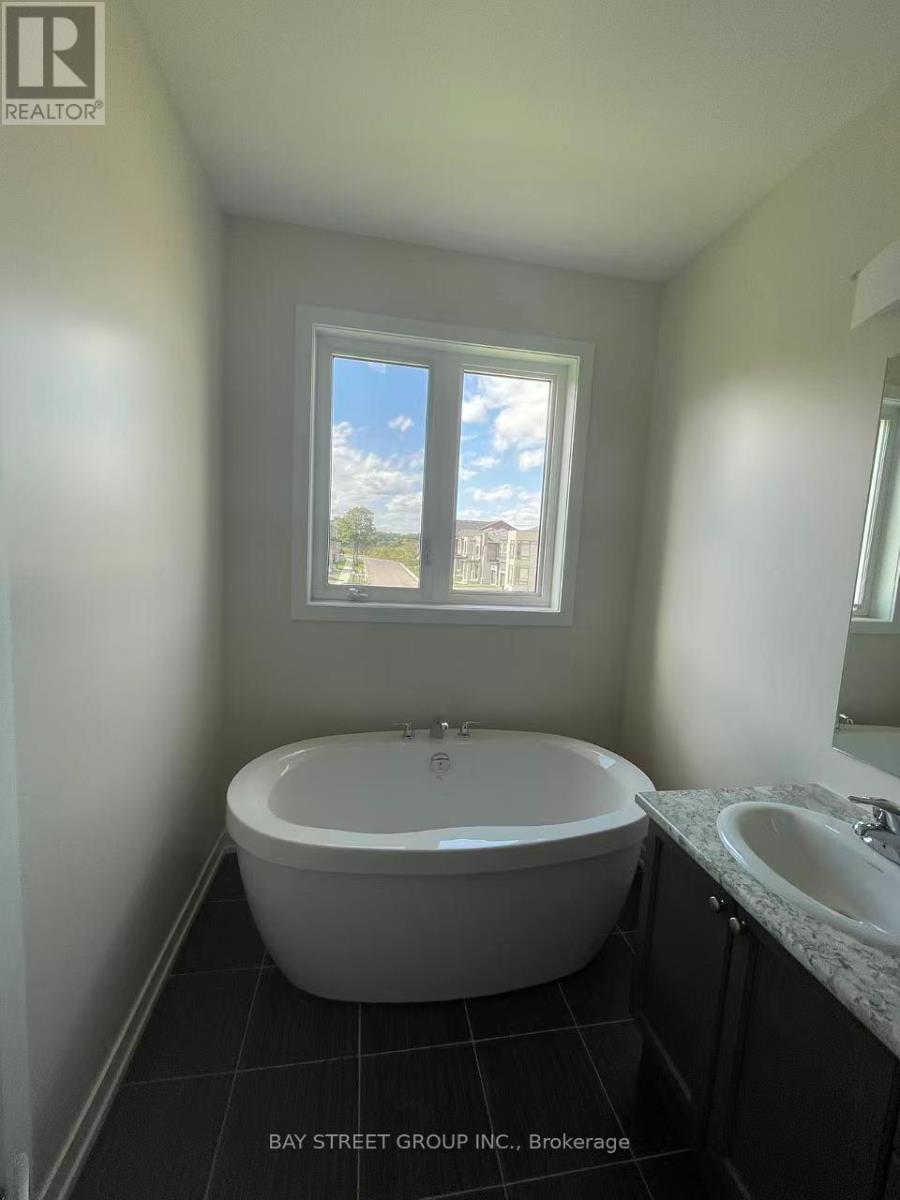 3126 Sideline 16, Pickering, Ontario  L1Y 0B4 - Photo 14 - E12348972