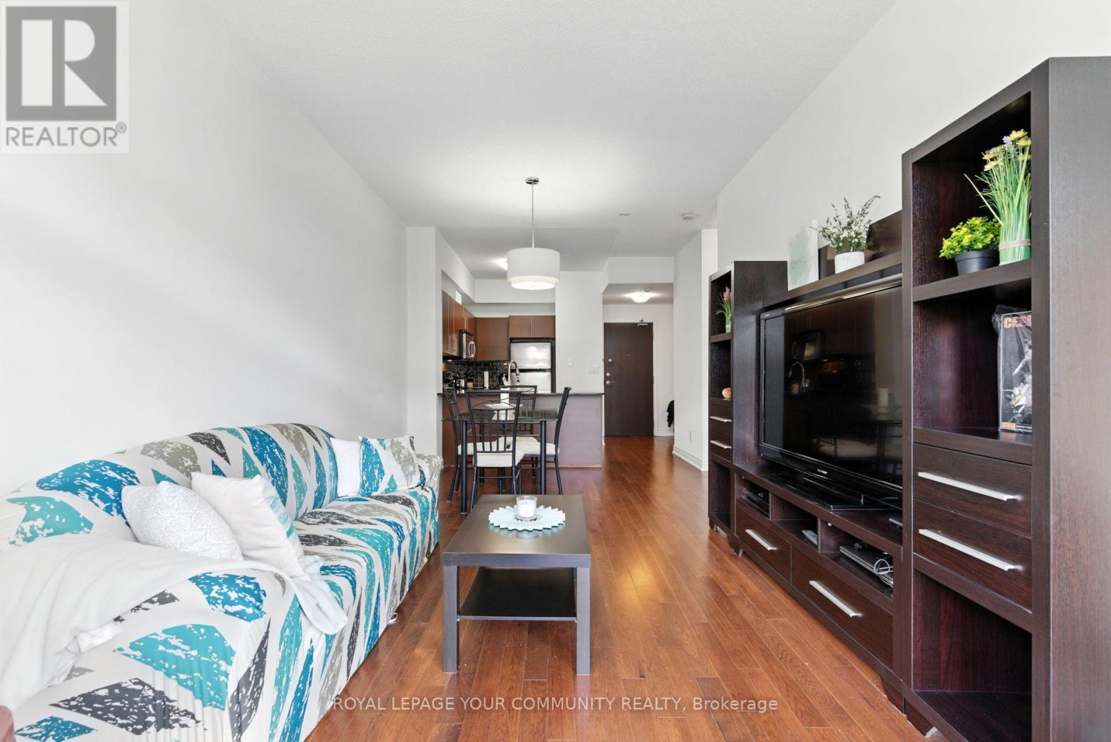 540 - 281 Woodbridge Avenue, Vaughan, Ontario  L4L 0C6 - Photo 9 - N12386491