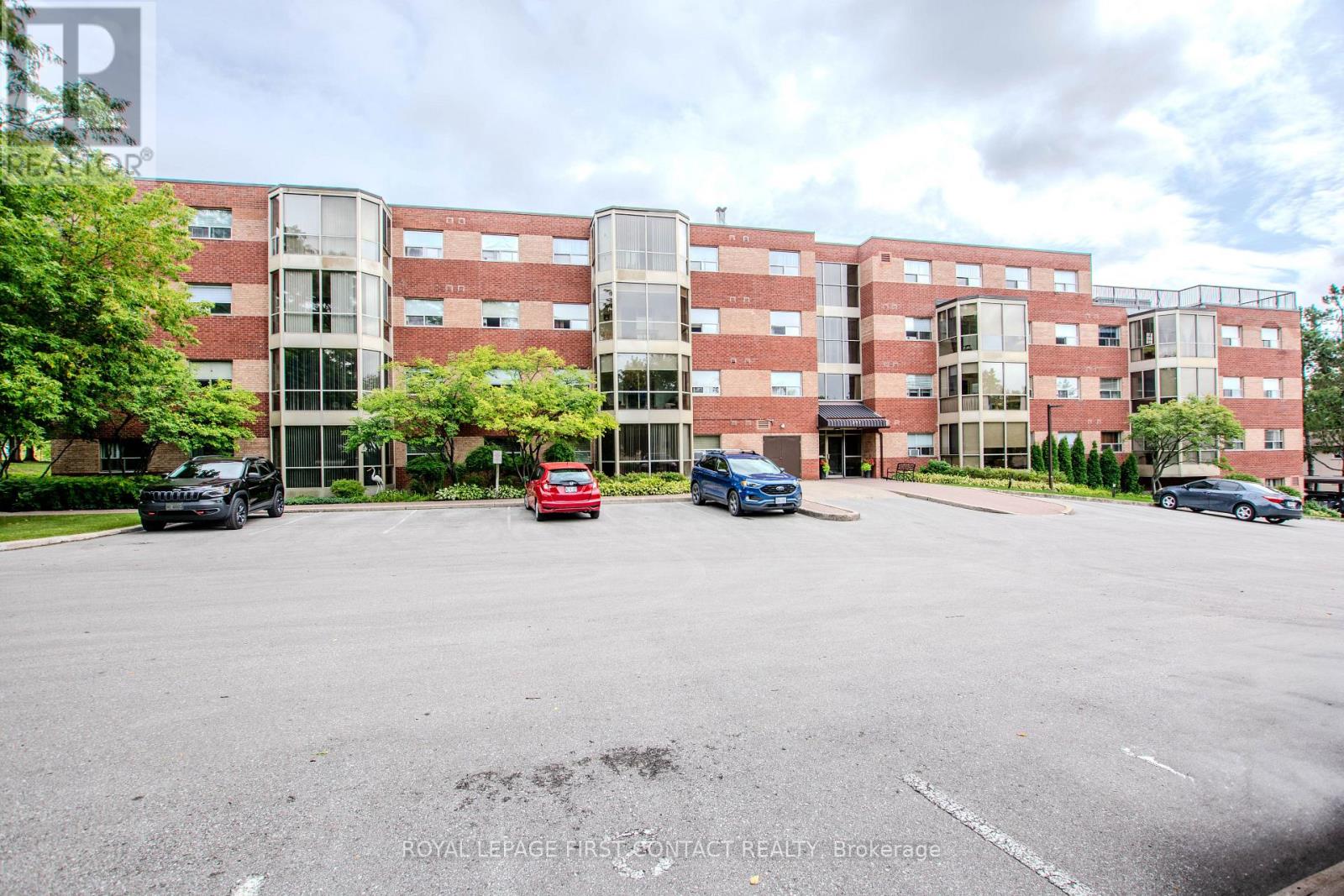 401 - 291 BLAKE STREET, Barrie, Ontario