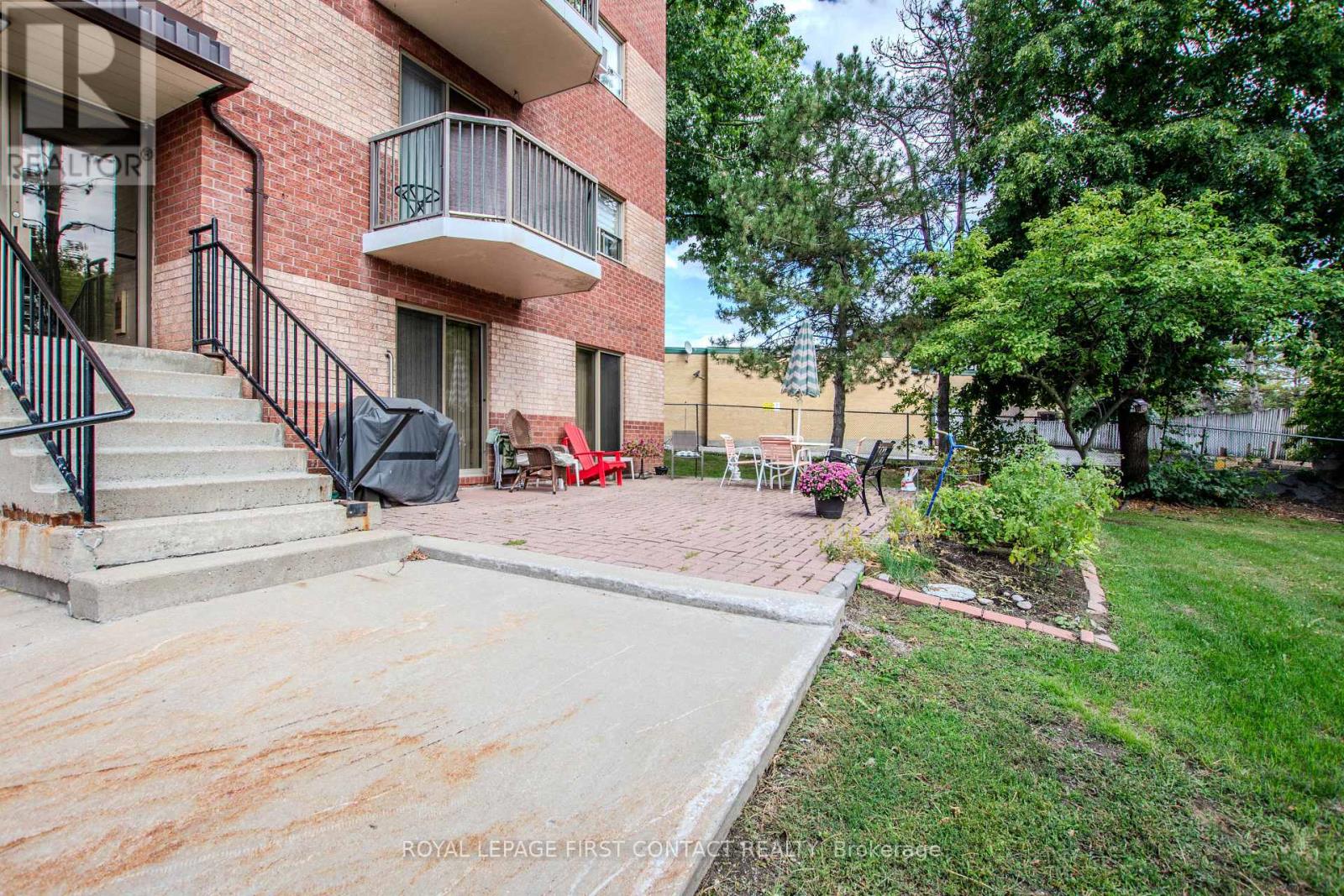 401 - 291 Blake Street, Barrie, Ontario  L4M 1K7 - Photo 38 - S12386494