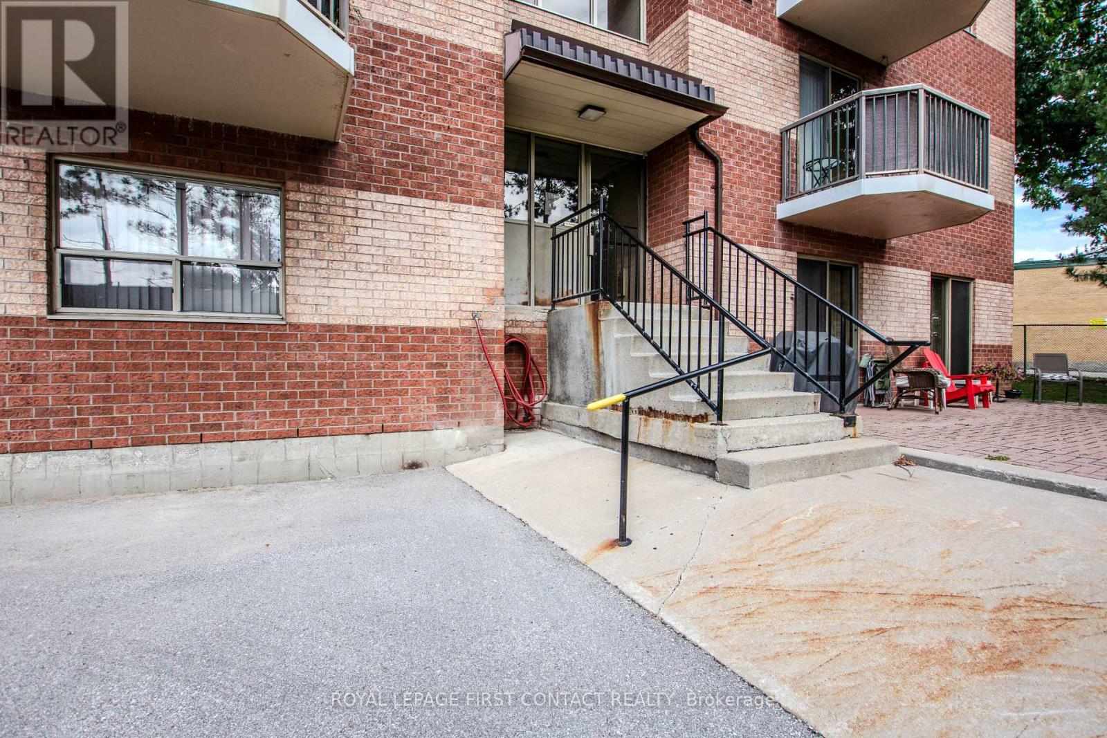 401 - 291 Blake Street, Barrie, Ontario  L4M 1K7 - Photo 40 - S12386494