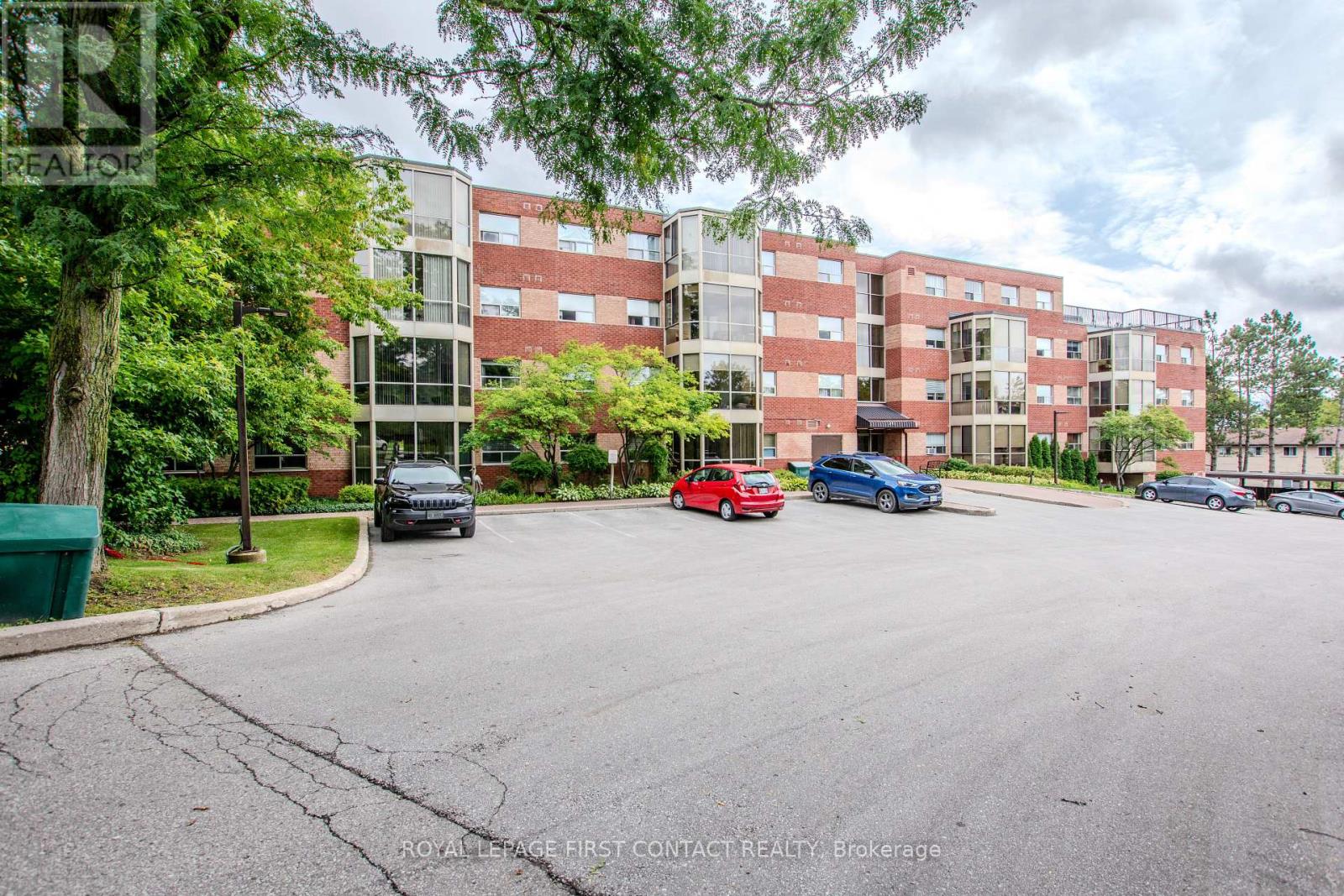 401 - 291 Blake Street, Barrie, Ontario  L4M 1K7 - Photo 42 - S12386494