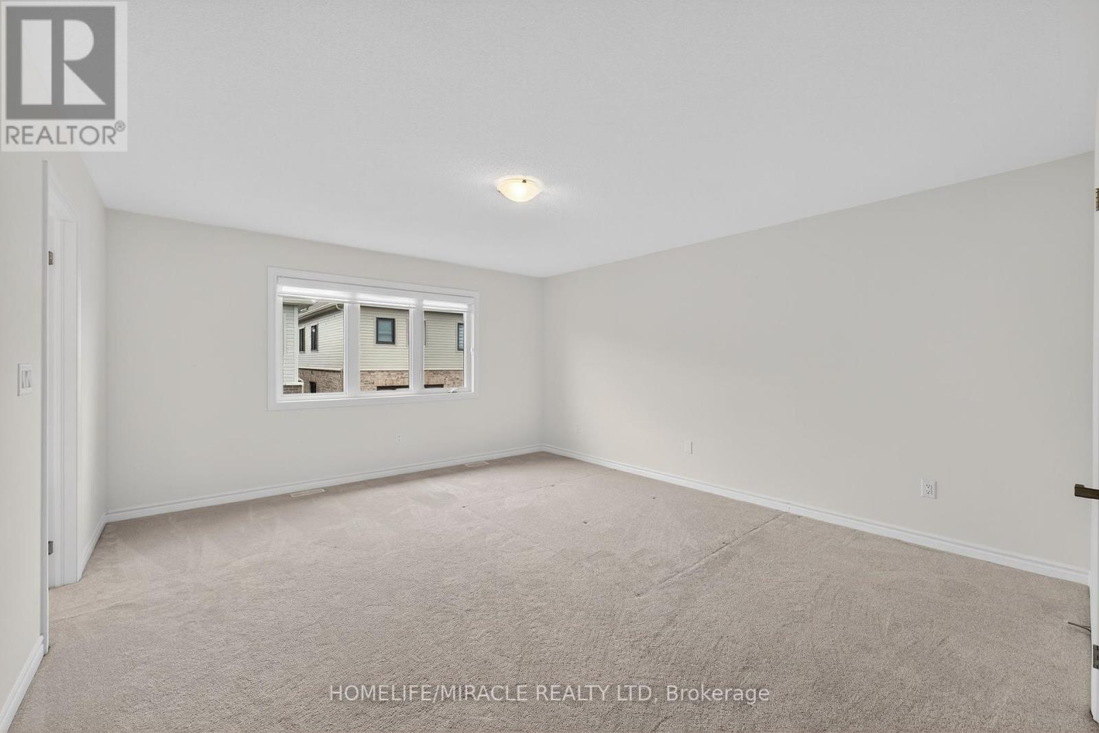 11 Phoenix Boulevard, Barrie, Ontario  L9S 2Z4 - Photo 42 - S12386495