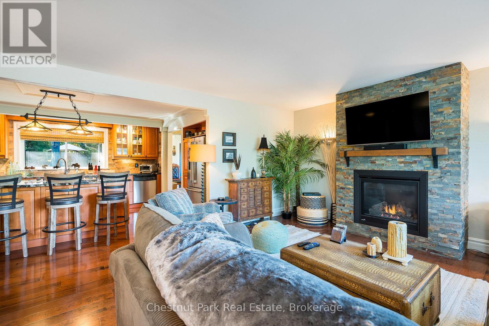 72 Campbell Street, Collingwood, Ontario  L9Y 2K8 - Photo 13 - S12386516