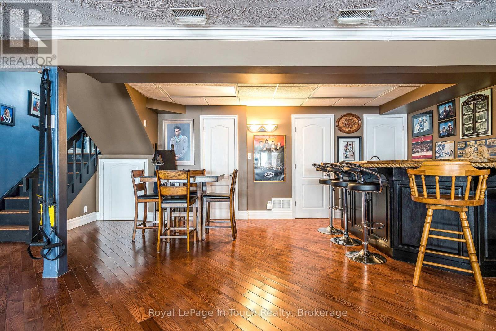 8 Tiny Beaches Road S, Tiny, Ontario  L0L 2J0 - Photo 30 - S12386530