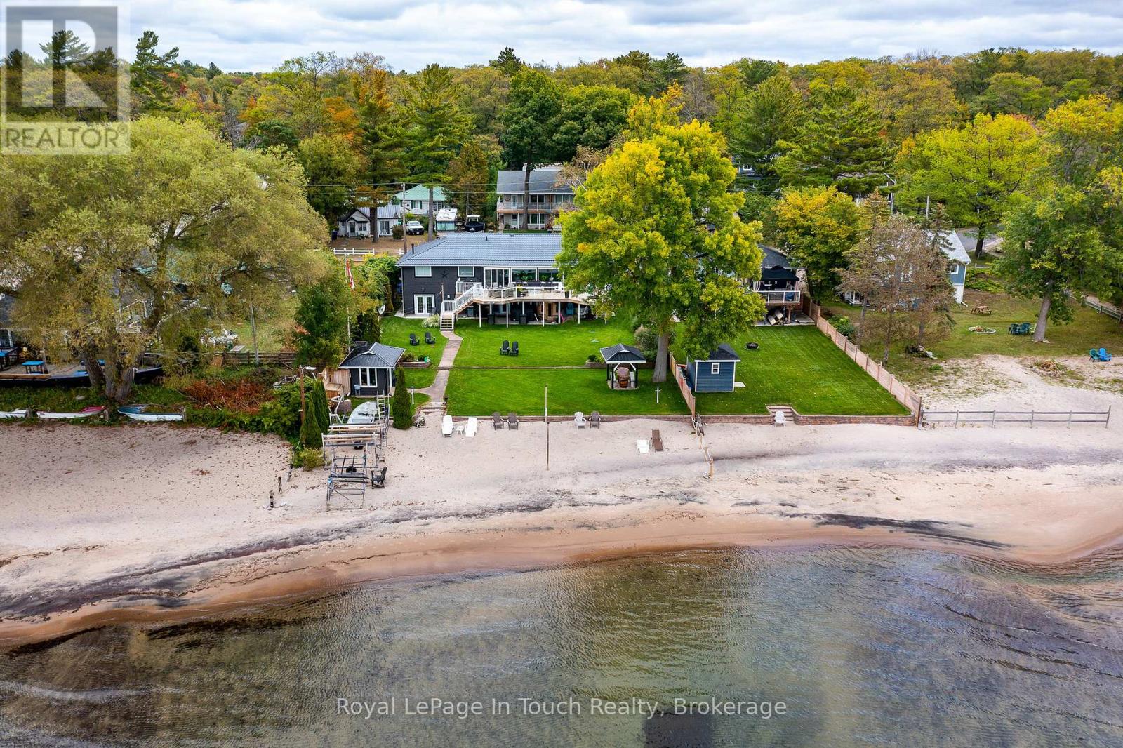 8 Tiny Beaches Road S, Tiny, Ontario  L0L 2J0 - Photo 47 - S12386530