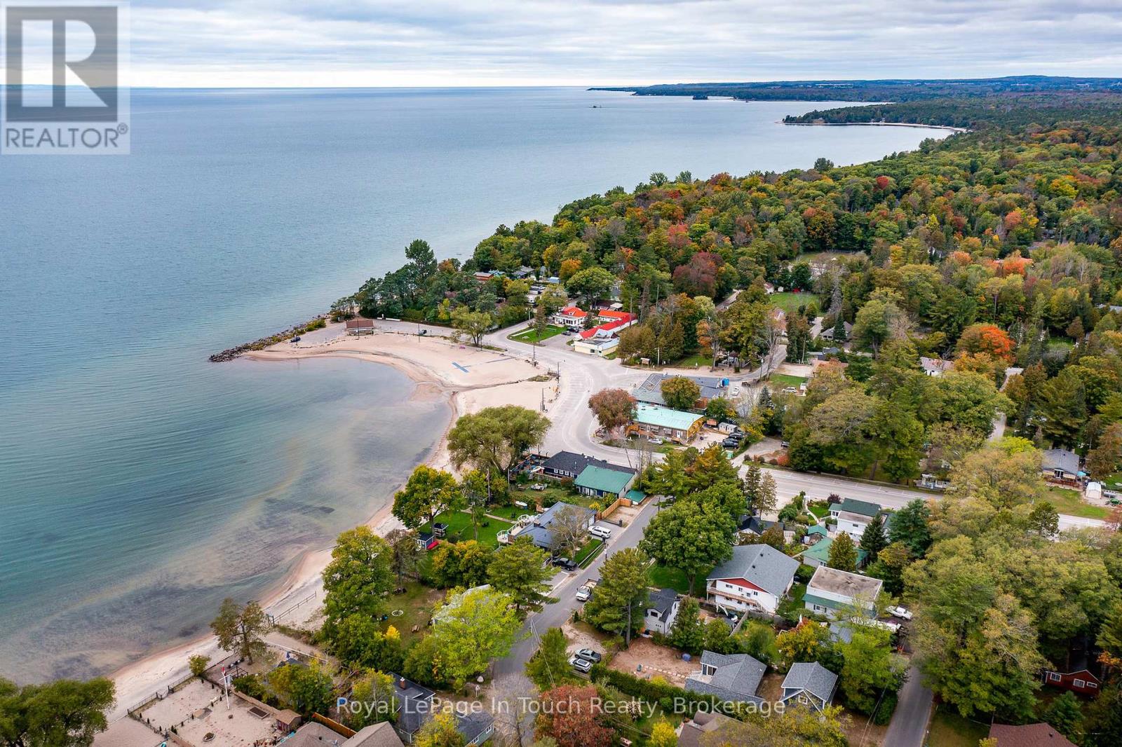 8 Tiny Beaches Road S, Tiny, Ontario  L0L 2J0 - Photo 49 - S12386530