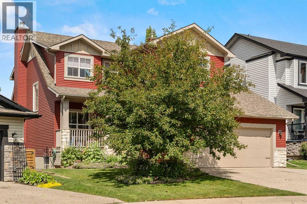 Property at 122 Hidden Creek Heights NW image 3