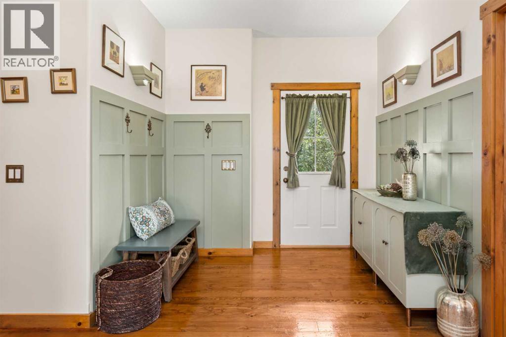 Property at 122 Hidden Creek Heights NW image 5