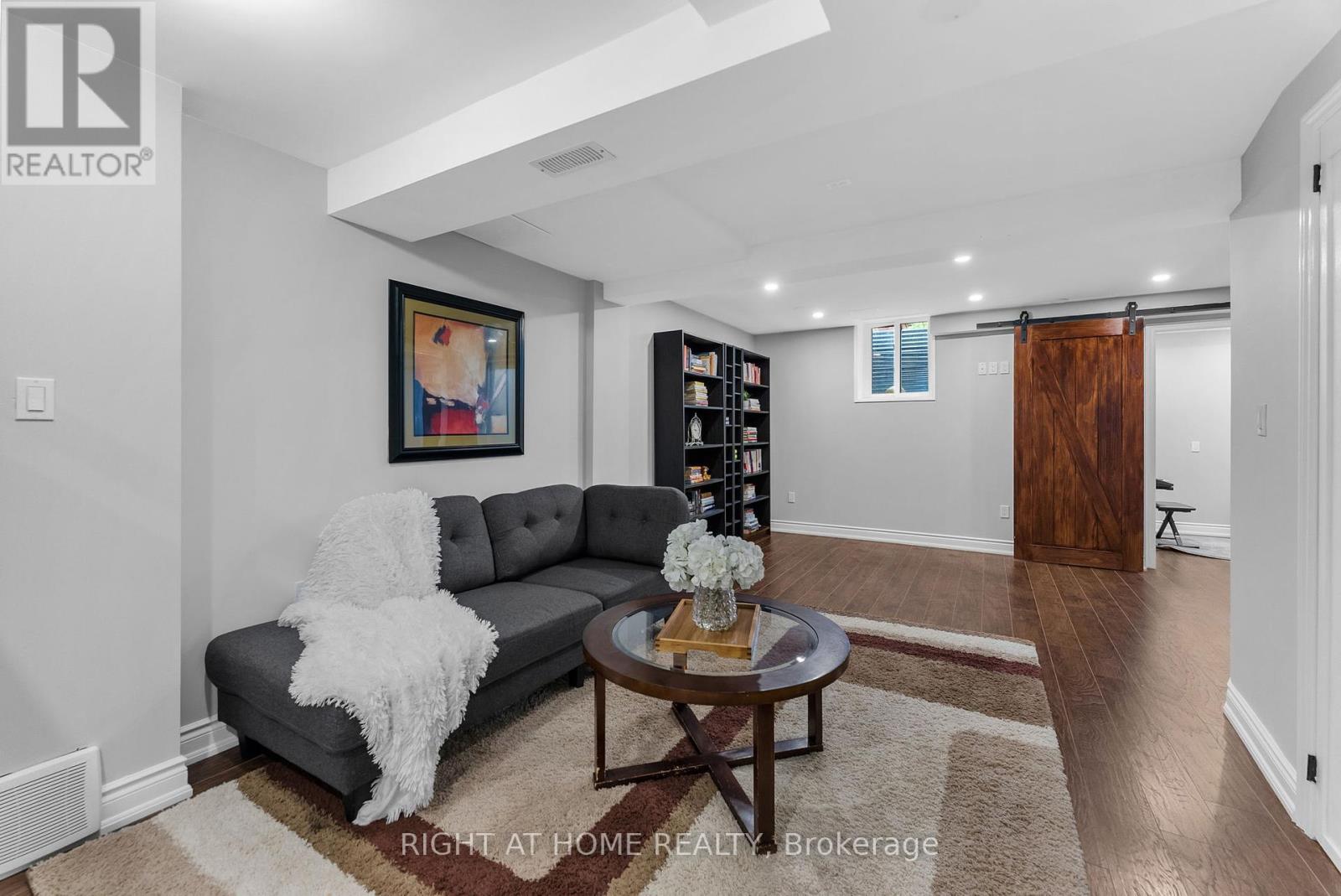7229 Pallett Court, Mississauga, Ontario  L5N 8E5 - Photo 29 - W12386499