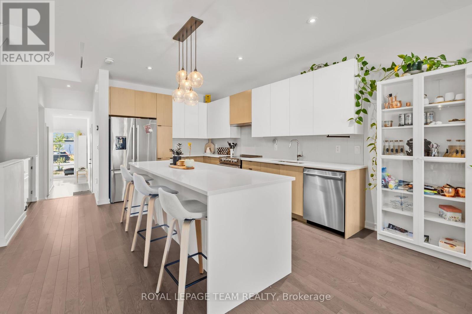 978 Acoustic Way, Ottawa, Ontario  K4M 0R1 - Photo 3 - X12386537